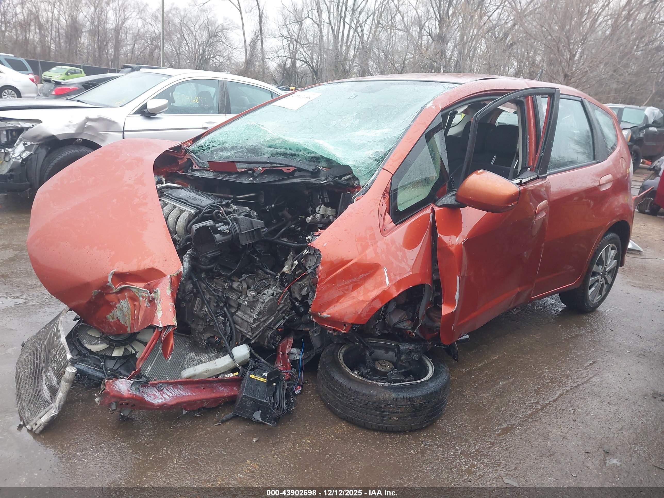 HONDA FIT image 2