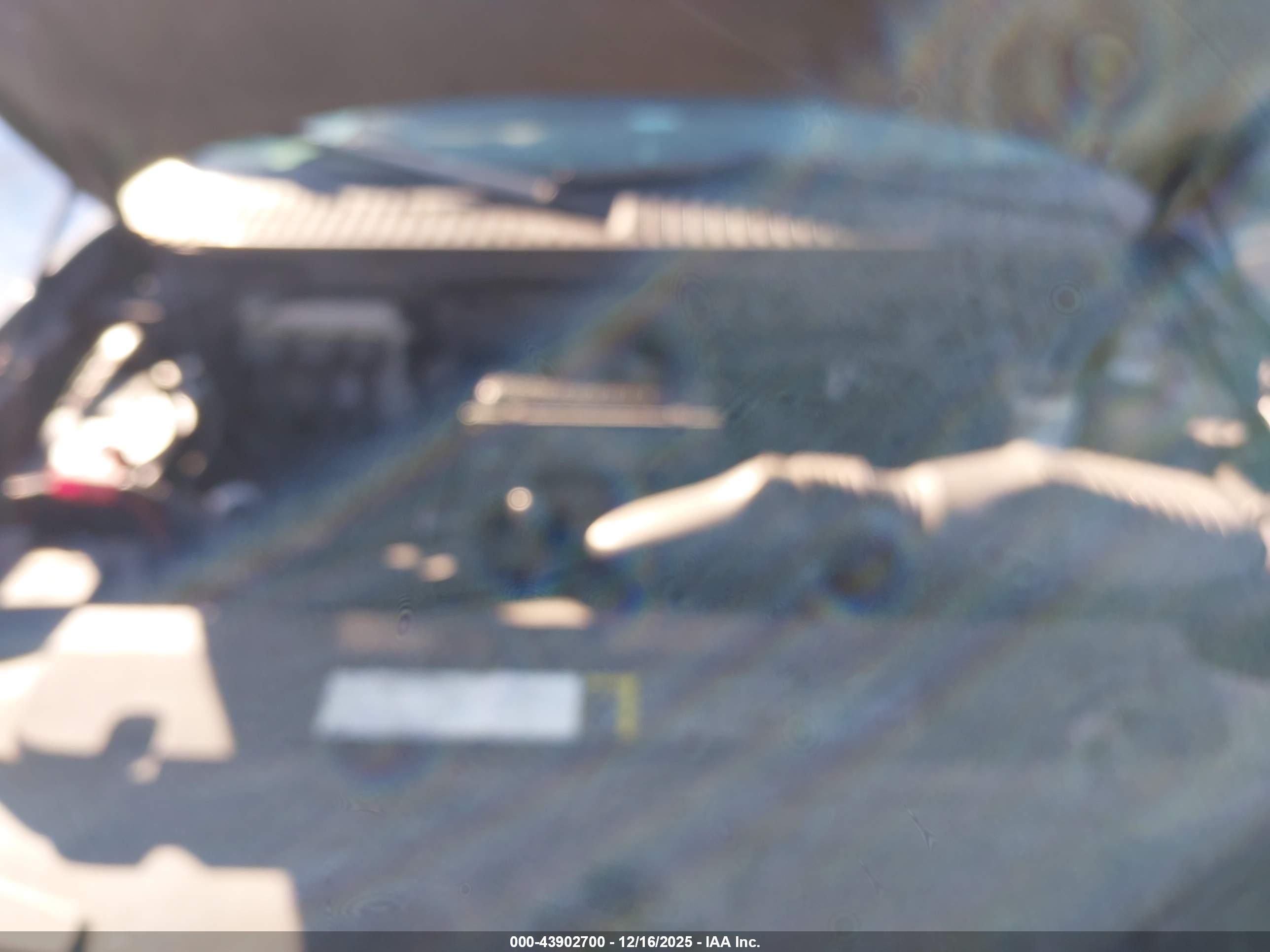 FORD EXPEDITION image 10