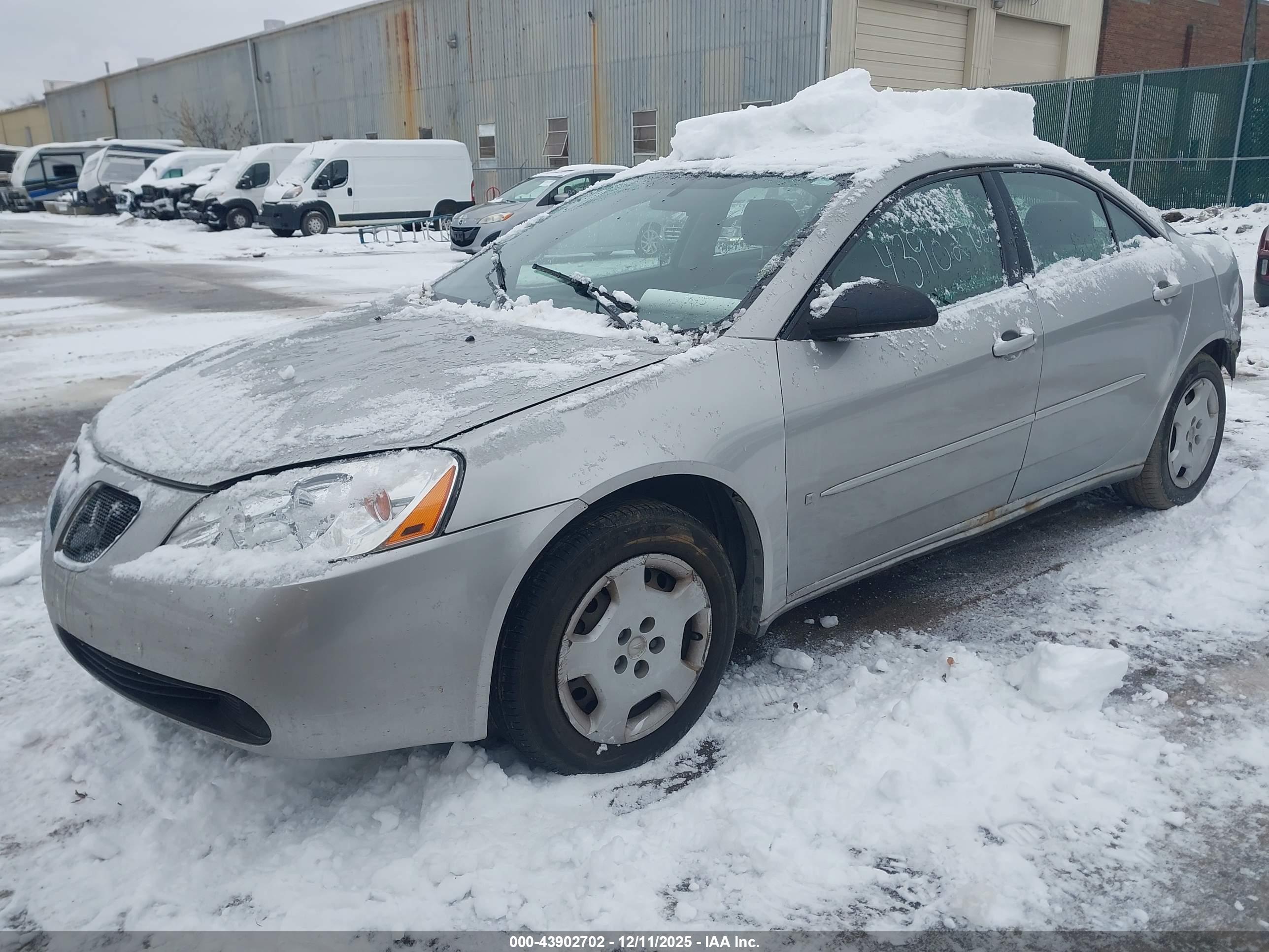 PONTIAC G6 image 2