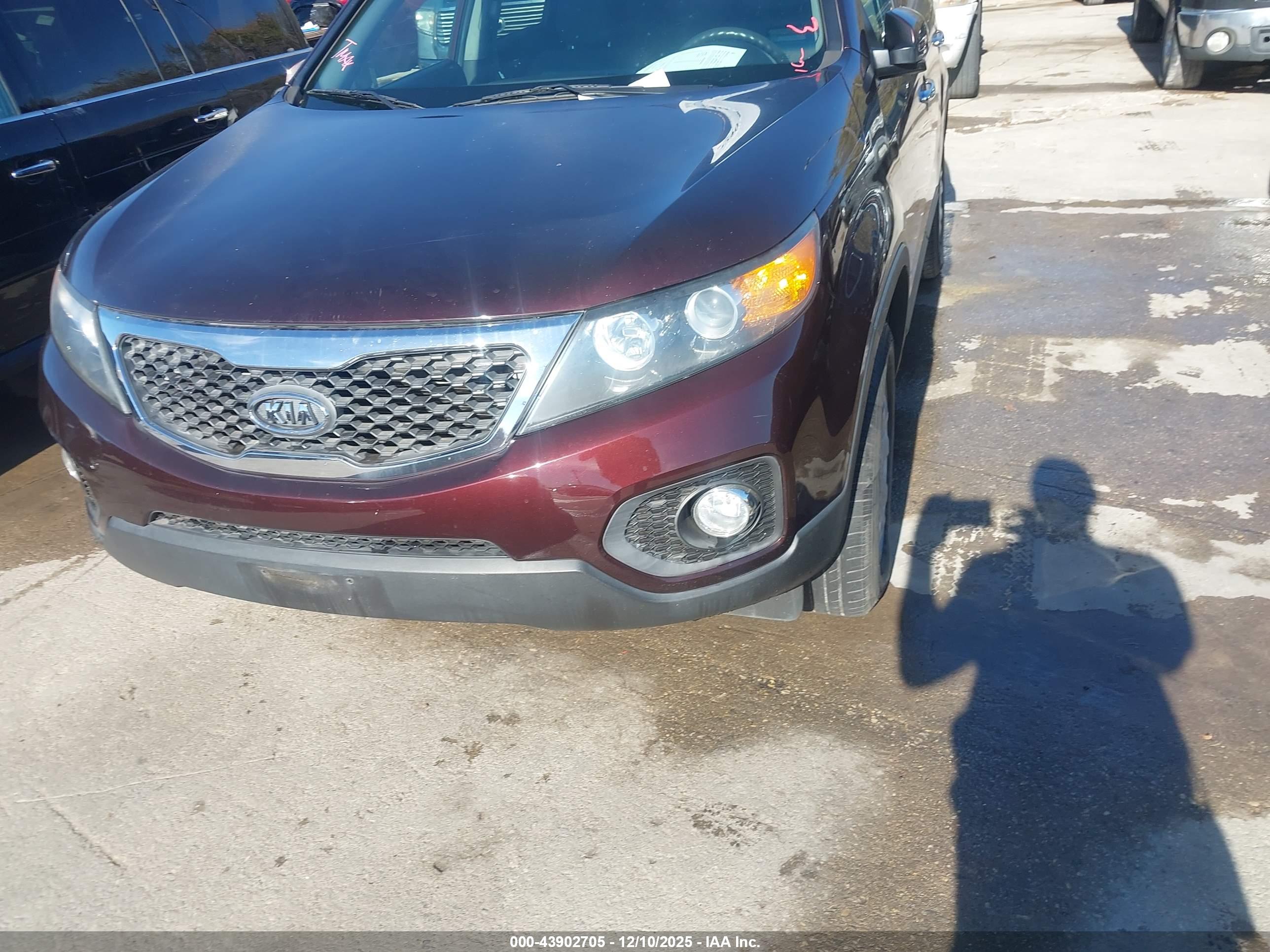 KIA SORENTO image 6