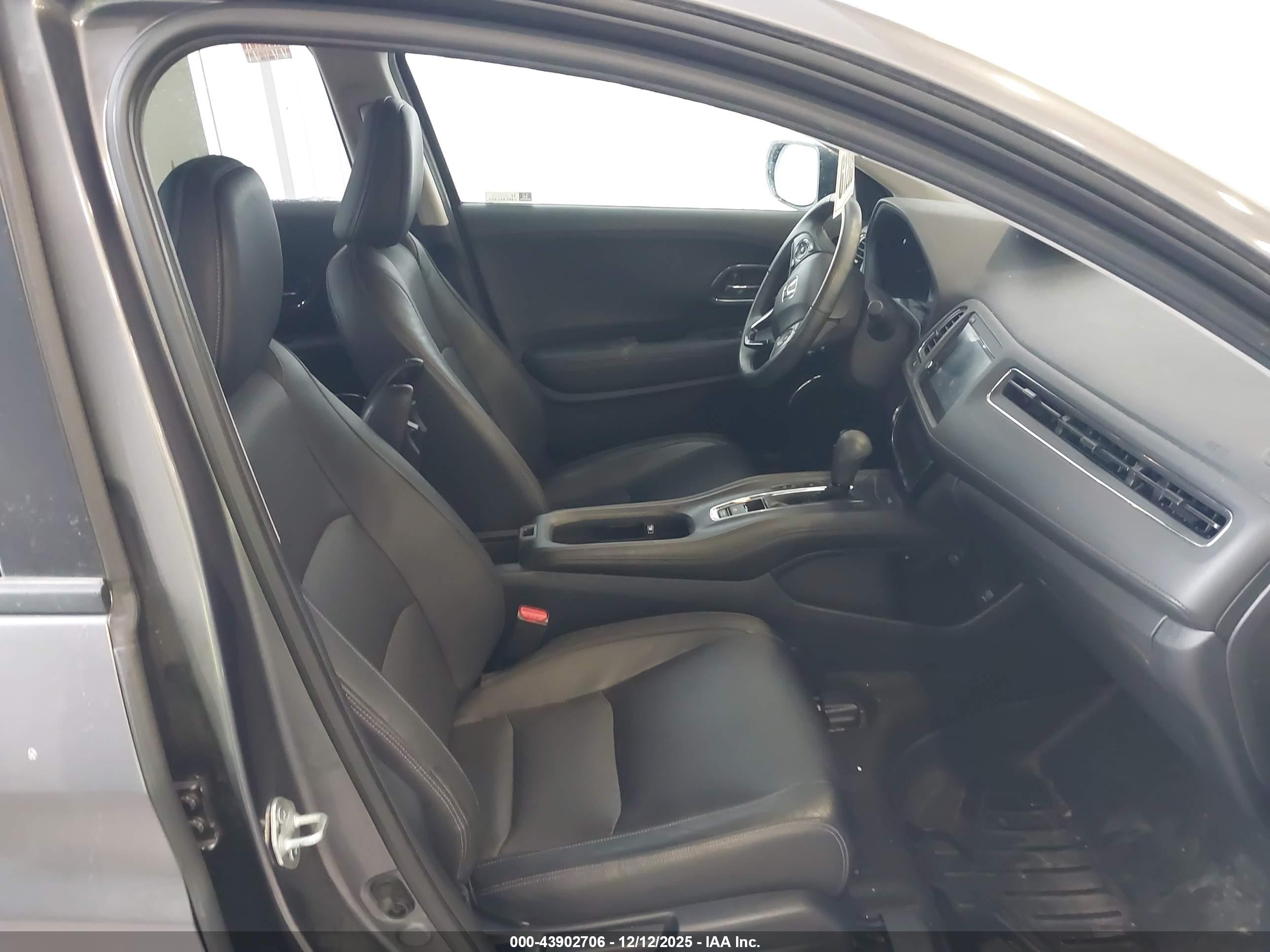 HONDA HR-V image 5