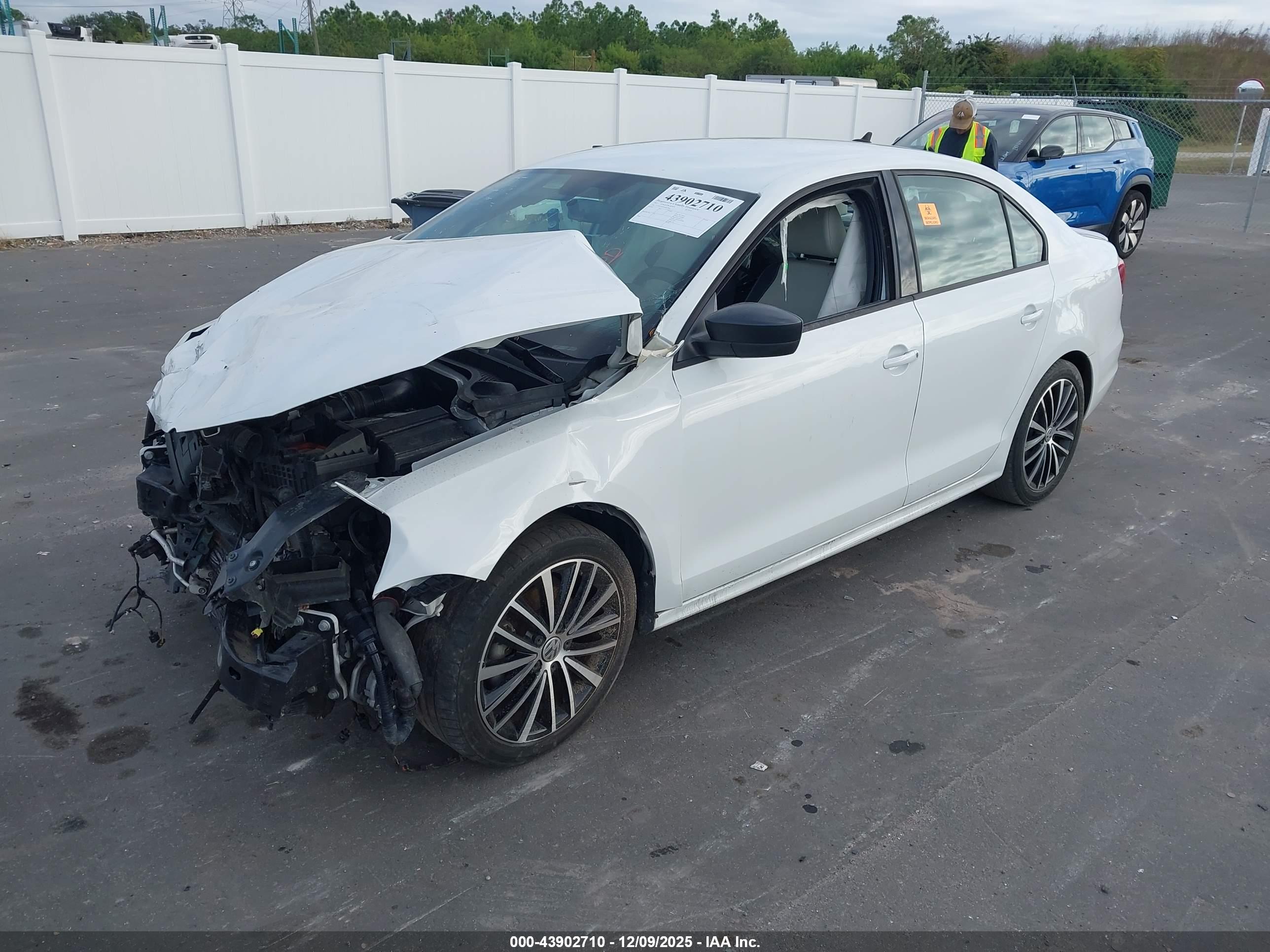 VOLKSWAGEN JETTA image 2