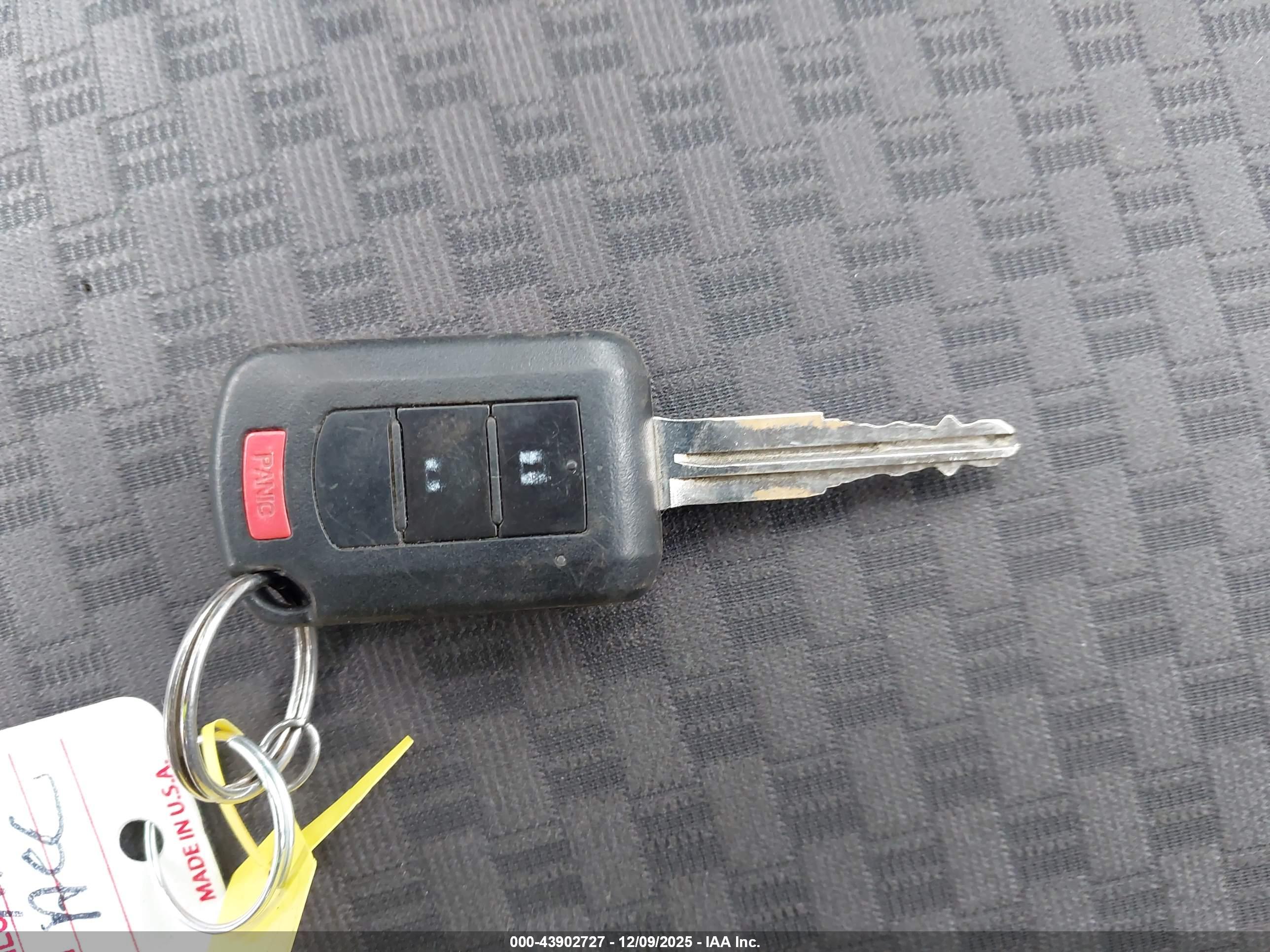MITSUBISHI MIRAGE image 11