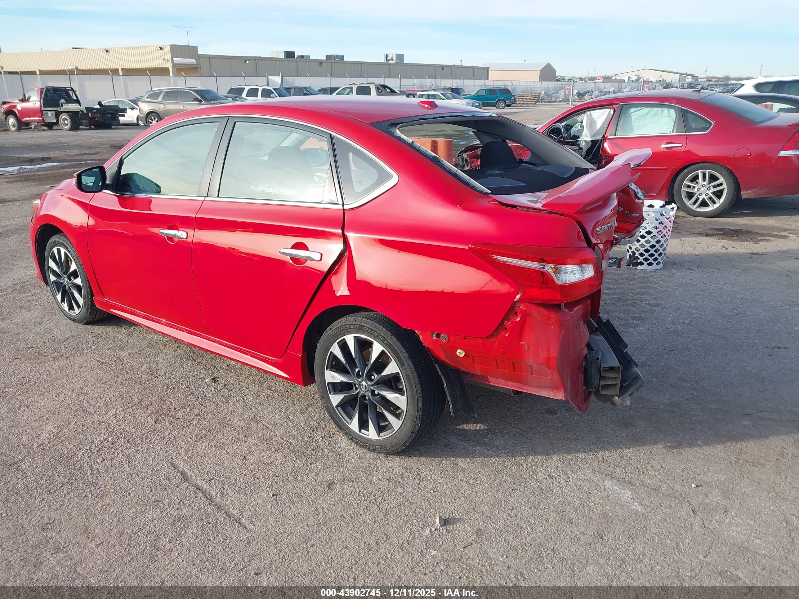 NISSAN SENTRA image 3