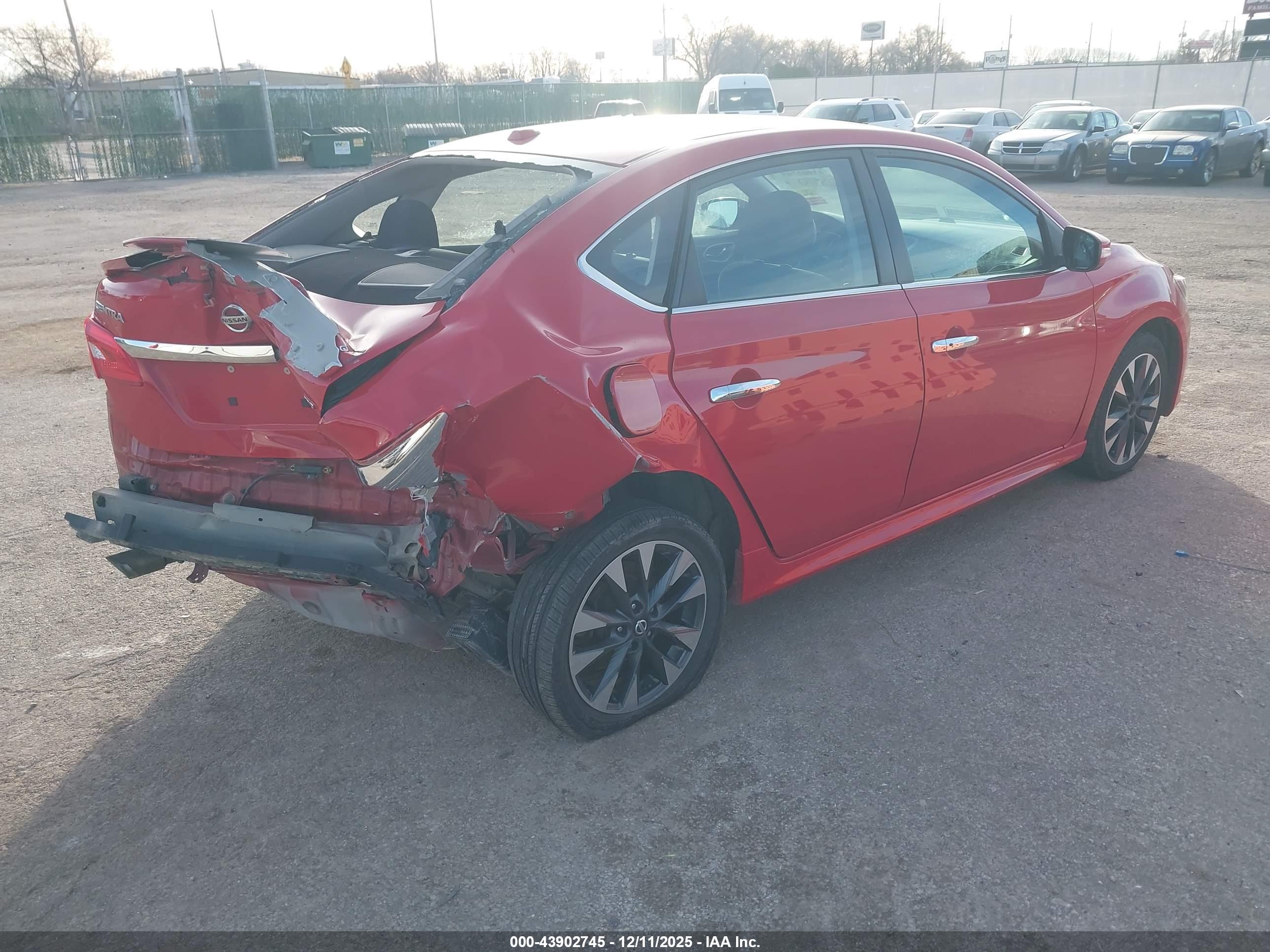 NISSAN SENTRA image 4