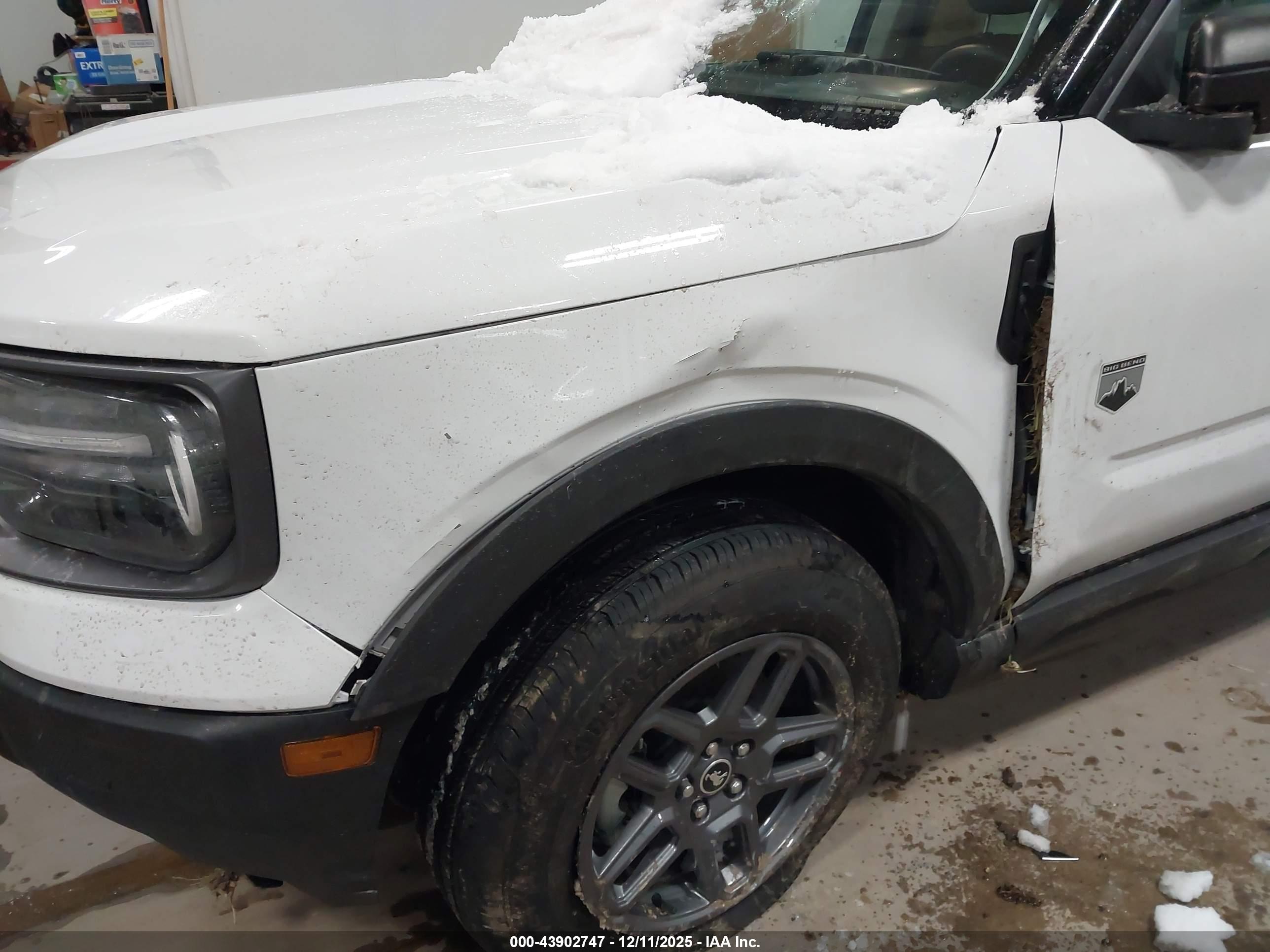 FORD BRONCO image 6