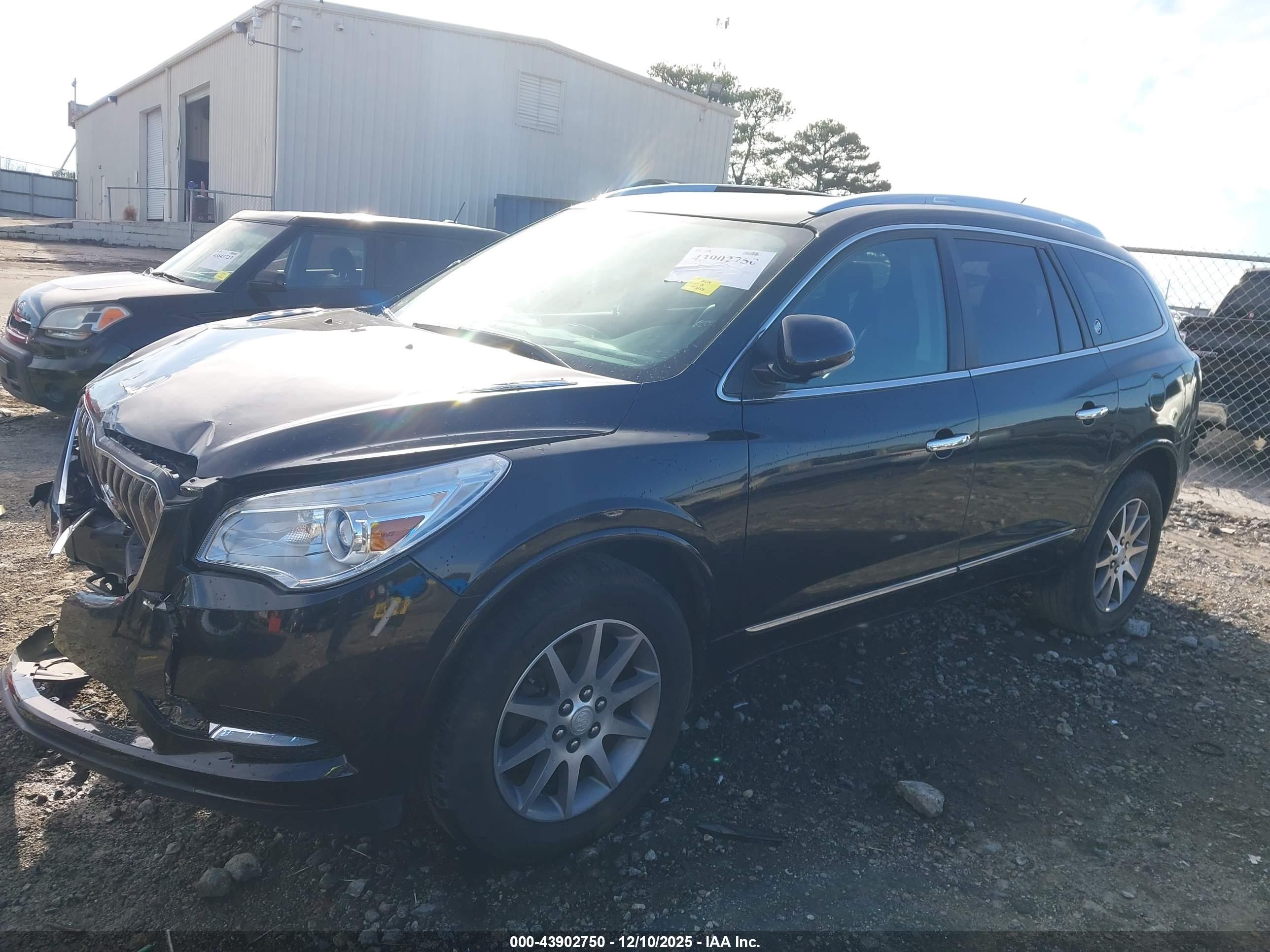 BUICK ENCLAVE image 2