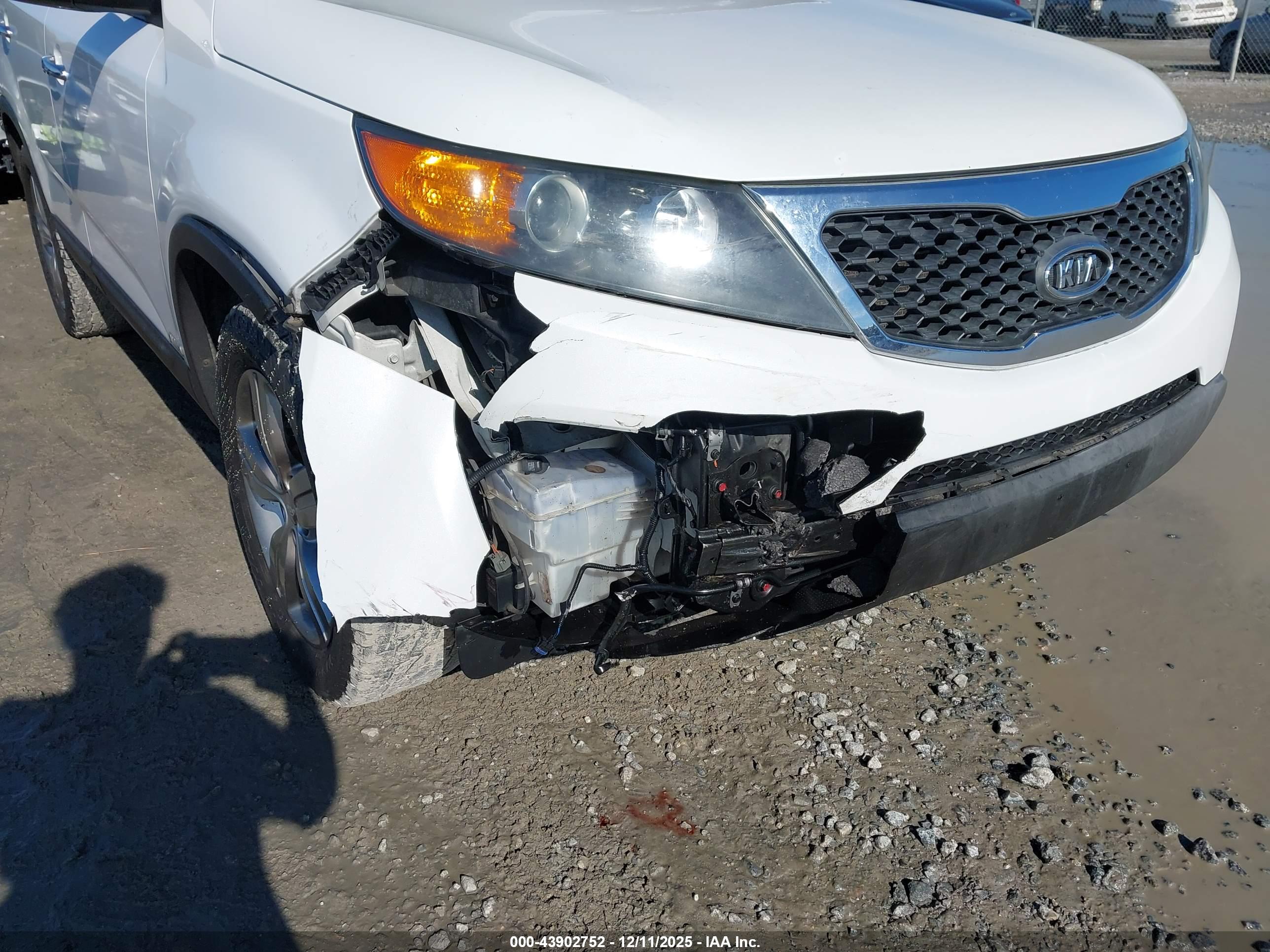 KIA SORENTO image 6
