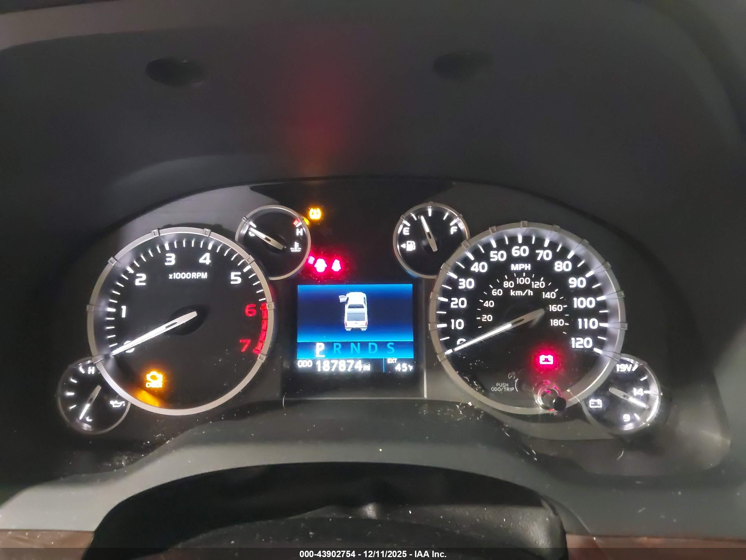 TOYOTA TUNDRA image 7