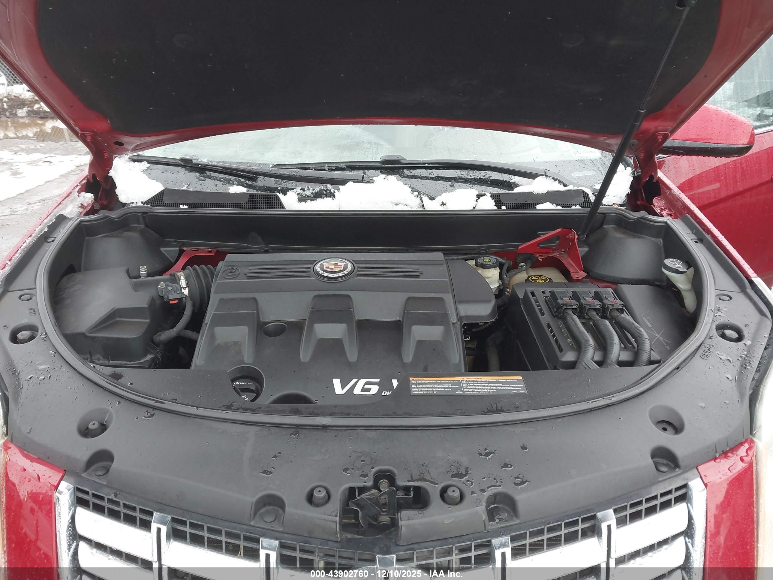 CADILLAC SRX image 10