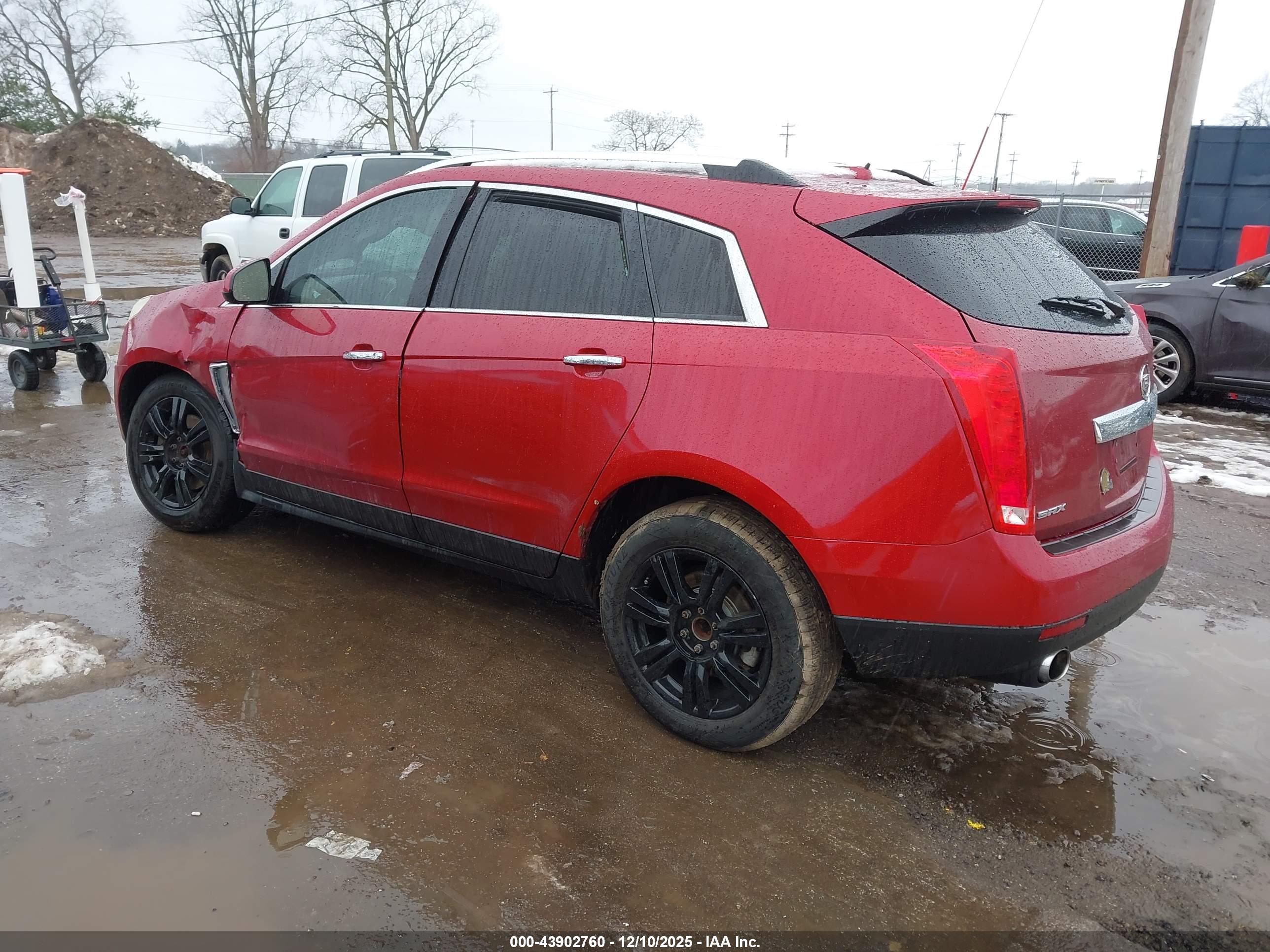 CADILLAC SRX image 3