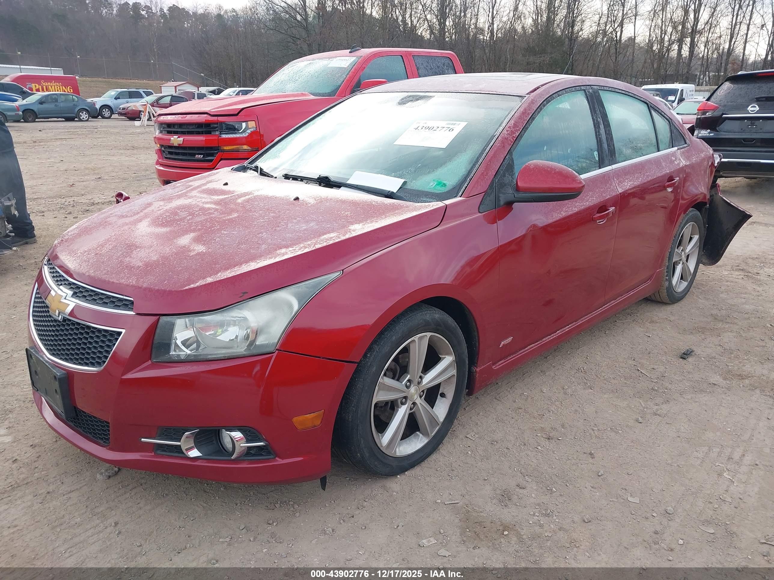 CHEVROLET CRUZE image 2