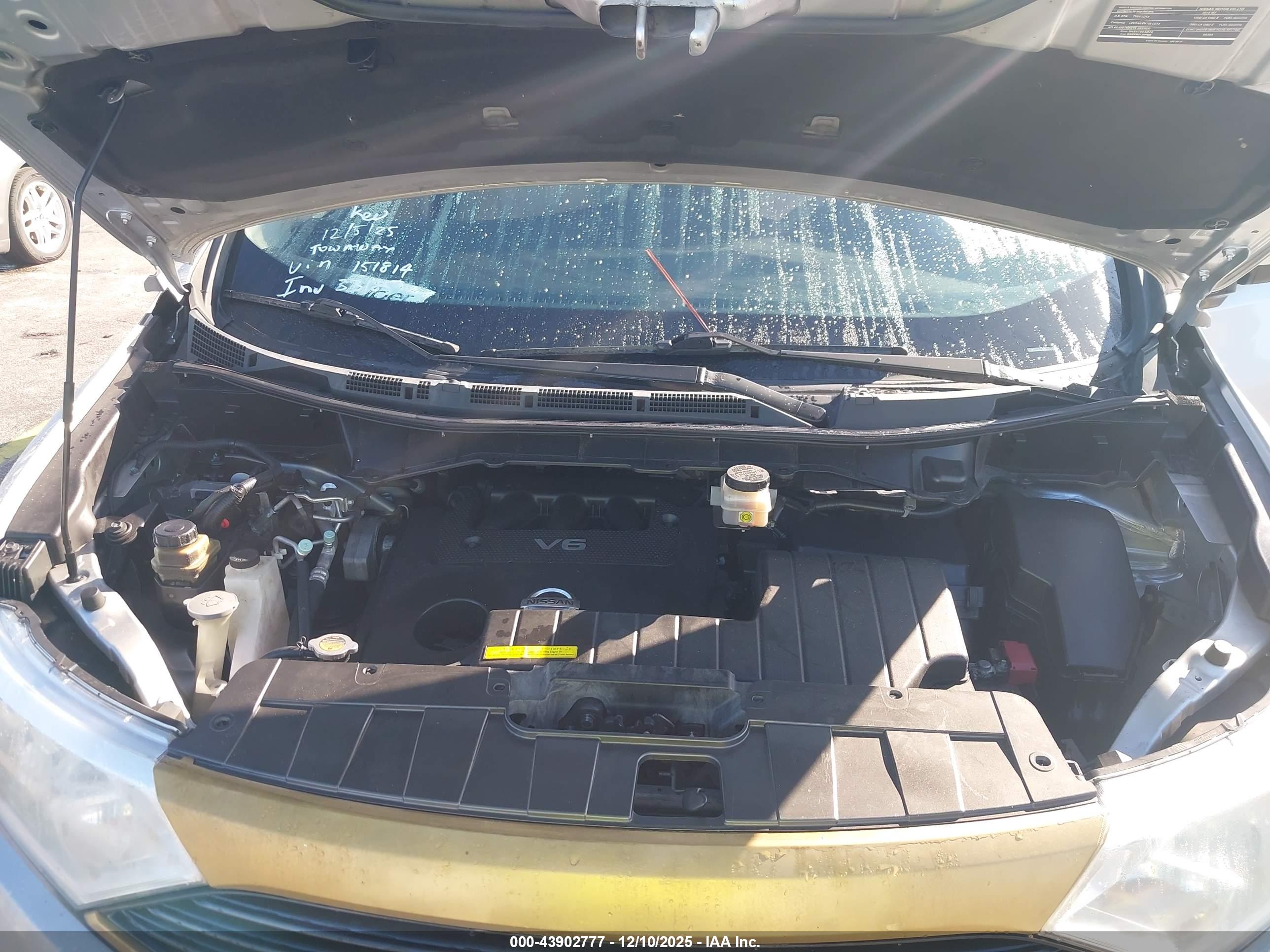 NISSAN QUEST image 10