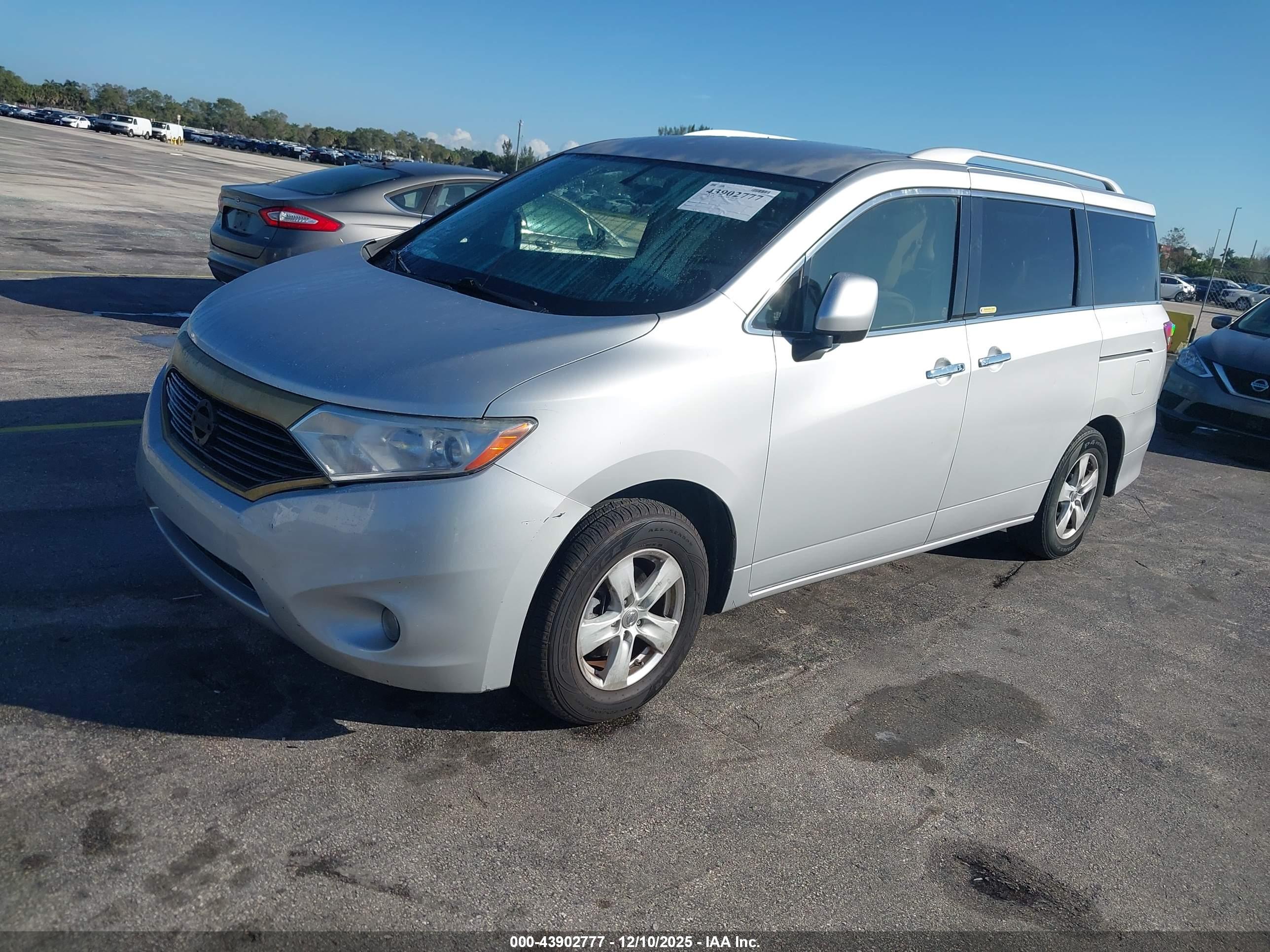 NISSAN QUEST image 2