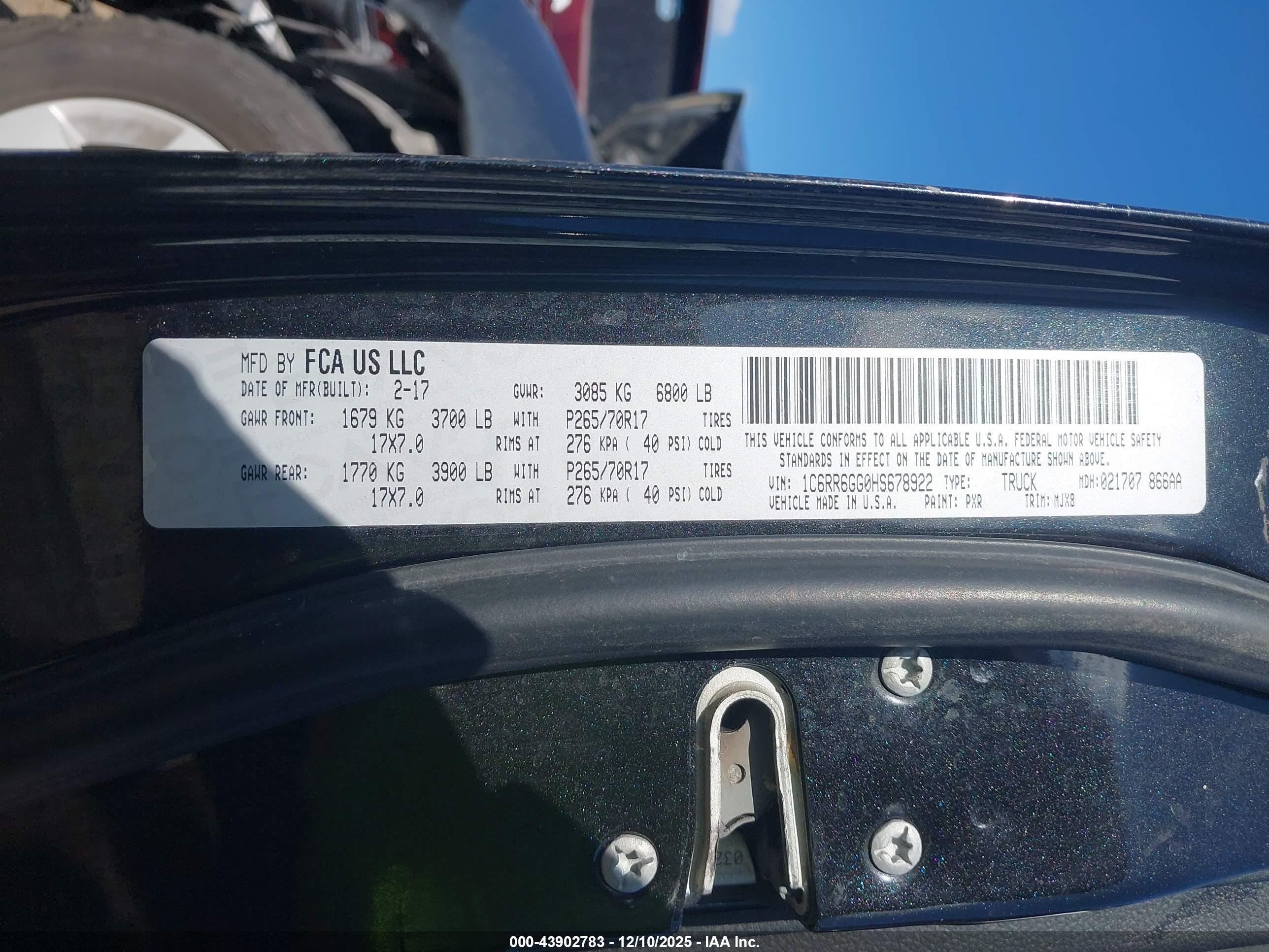 RAM 1500 image 9