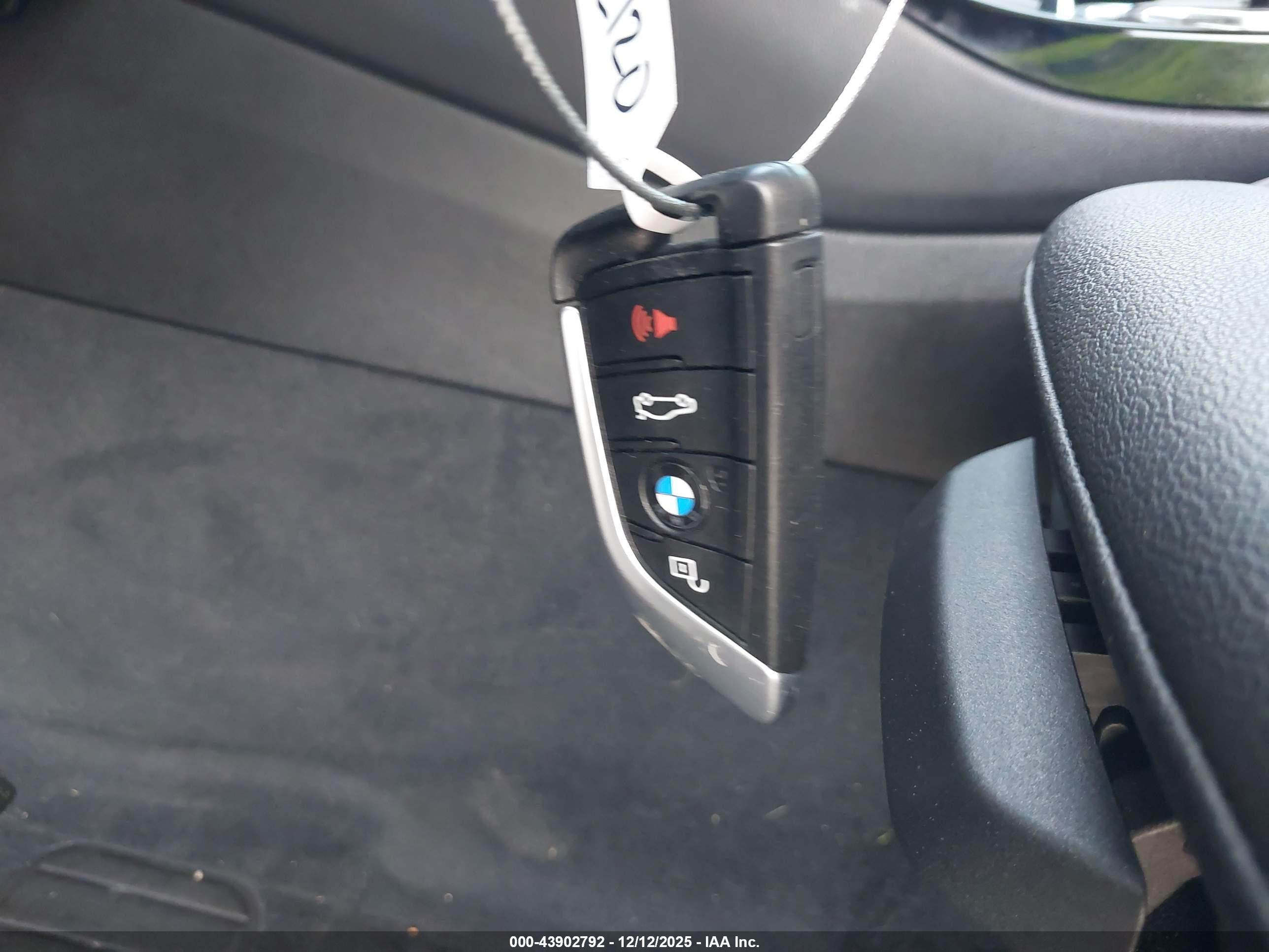 BMW X3 image 11