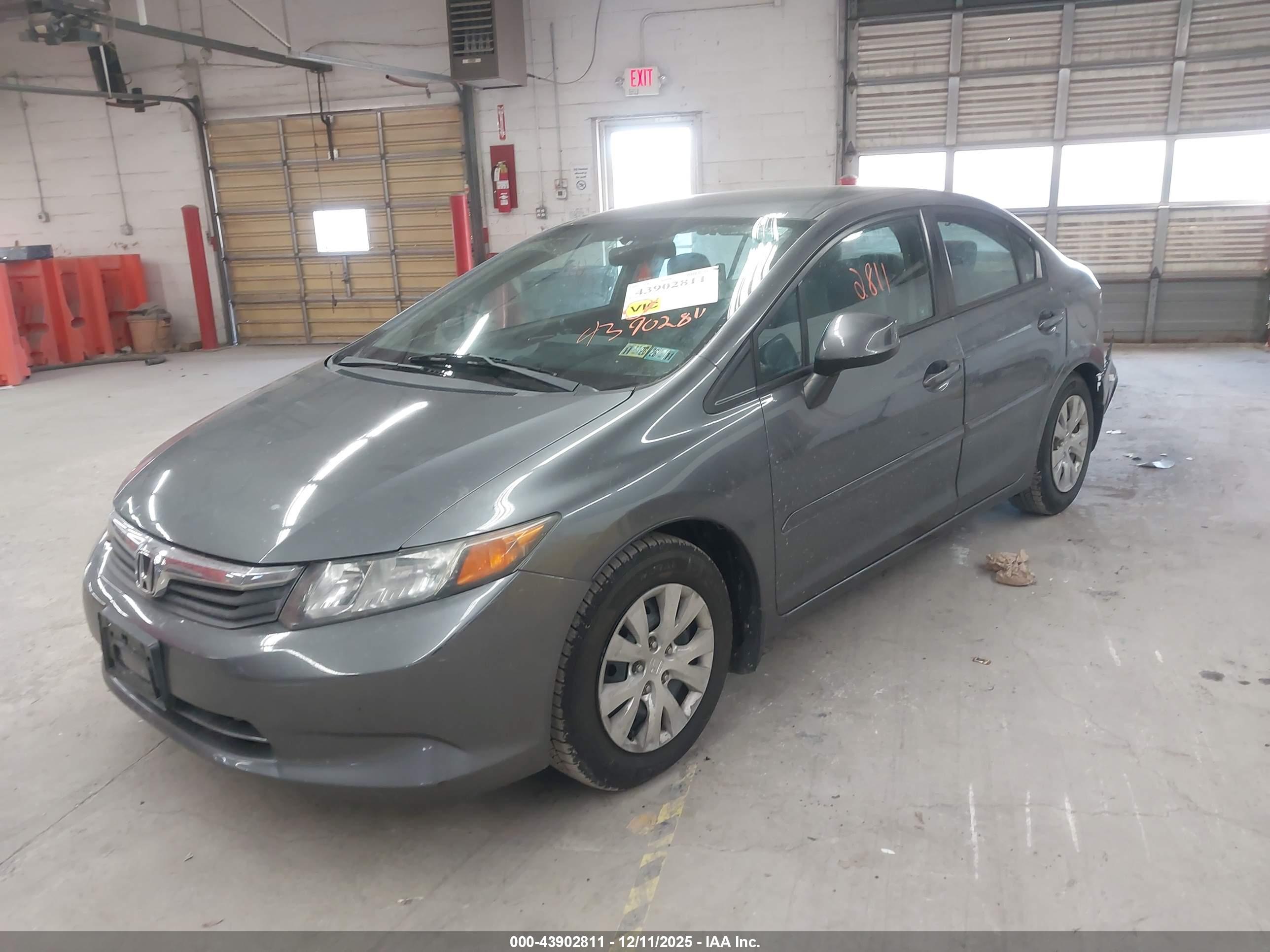 HONDA CIVIC image 2