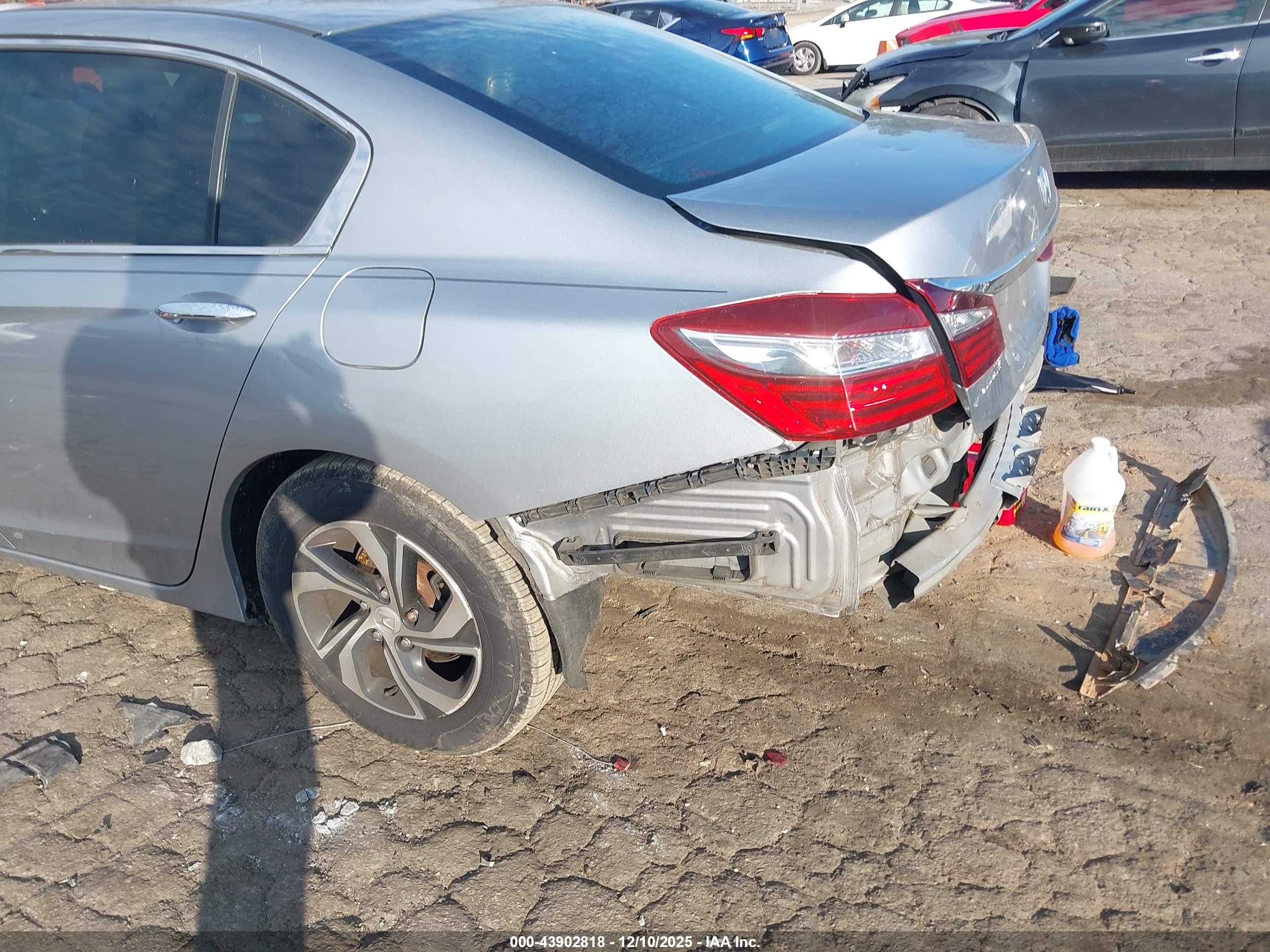 HONDA ACCORD image 6