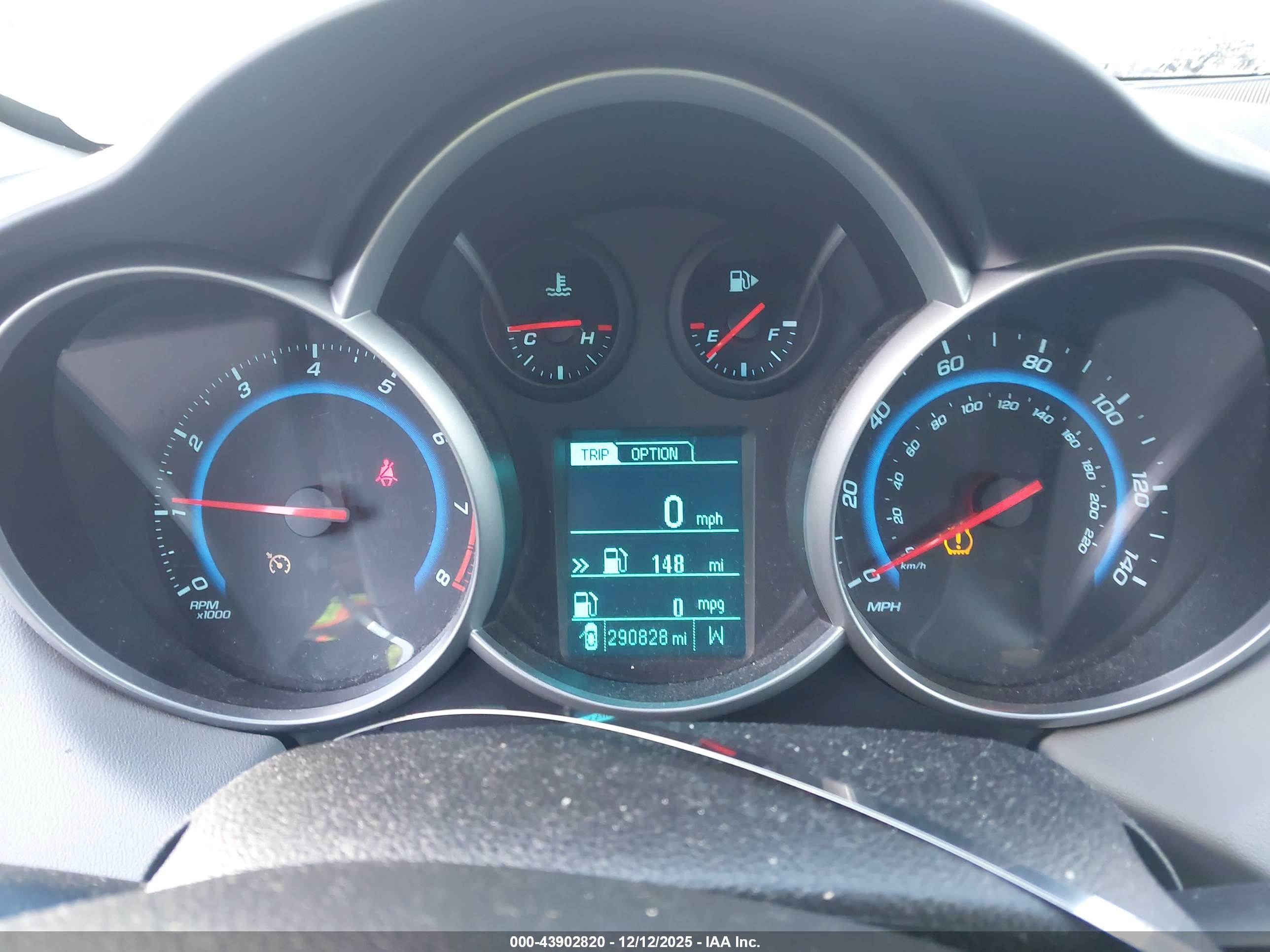 CHEVROLET CRUZE image 7