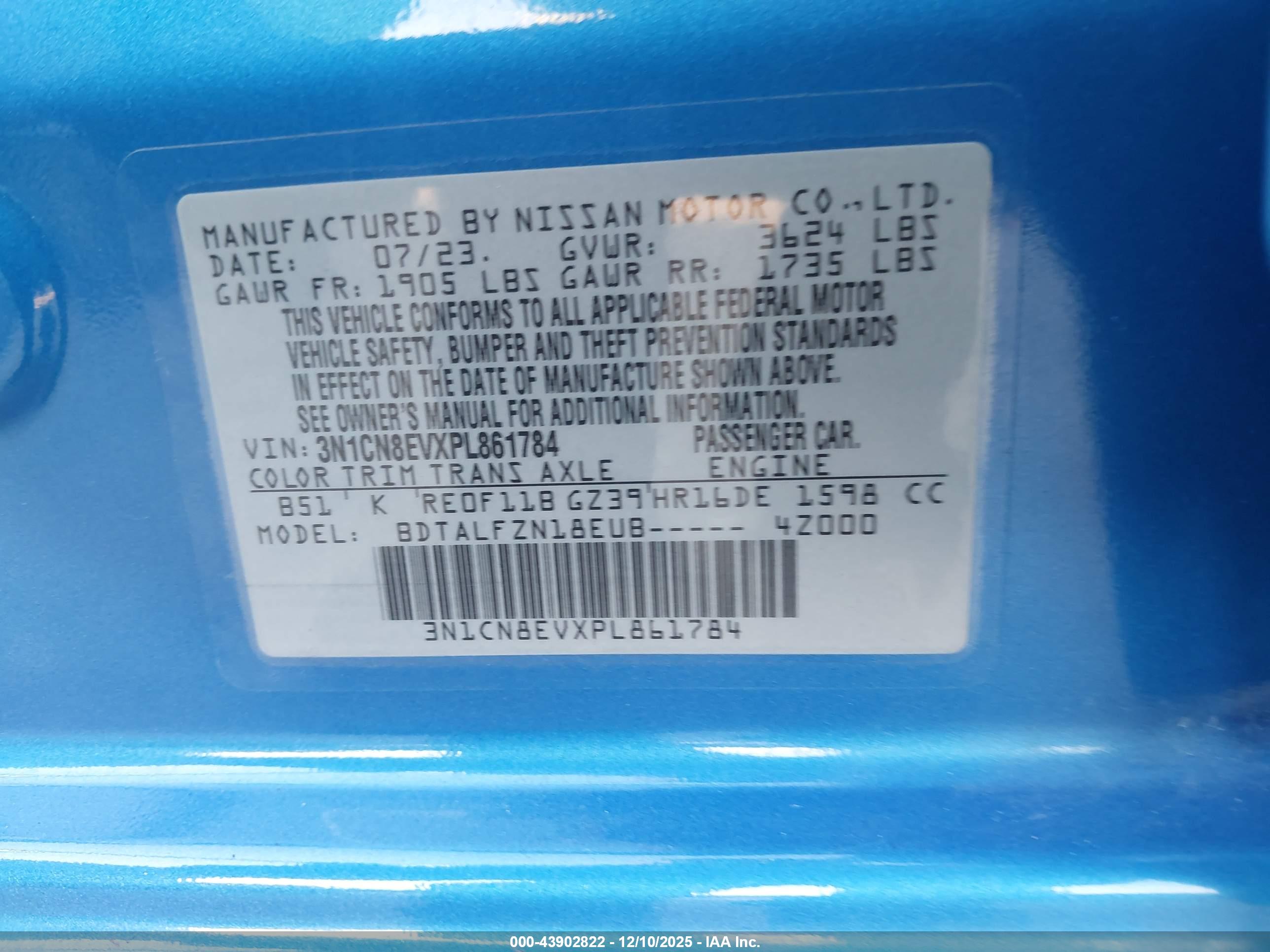 NISSAN VERSA image 9