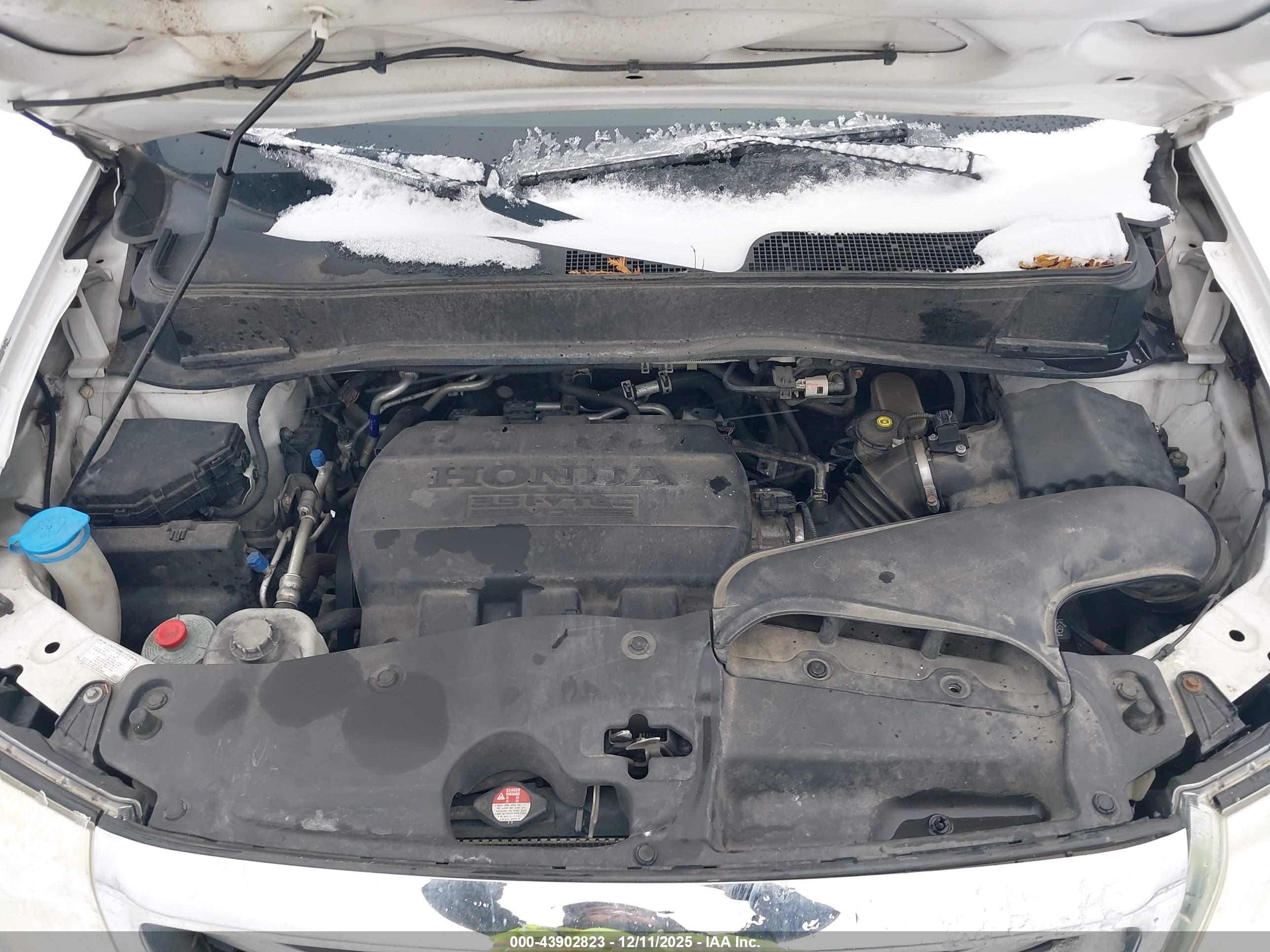HONDA PILOT image 10