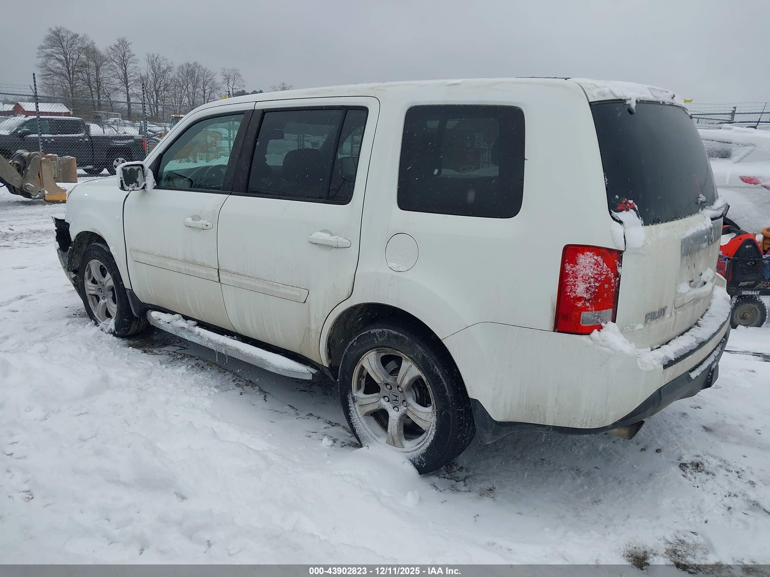 HONDA PILOT image 3