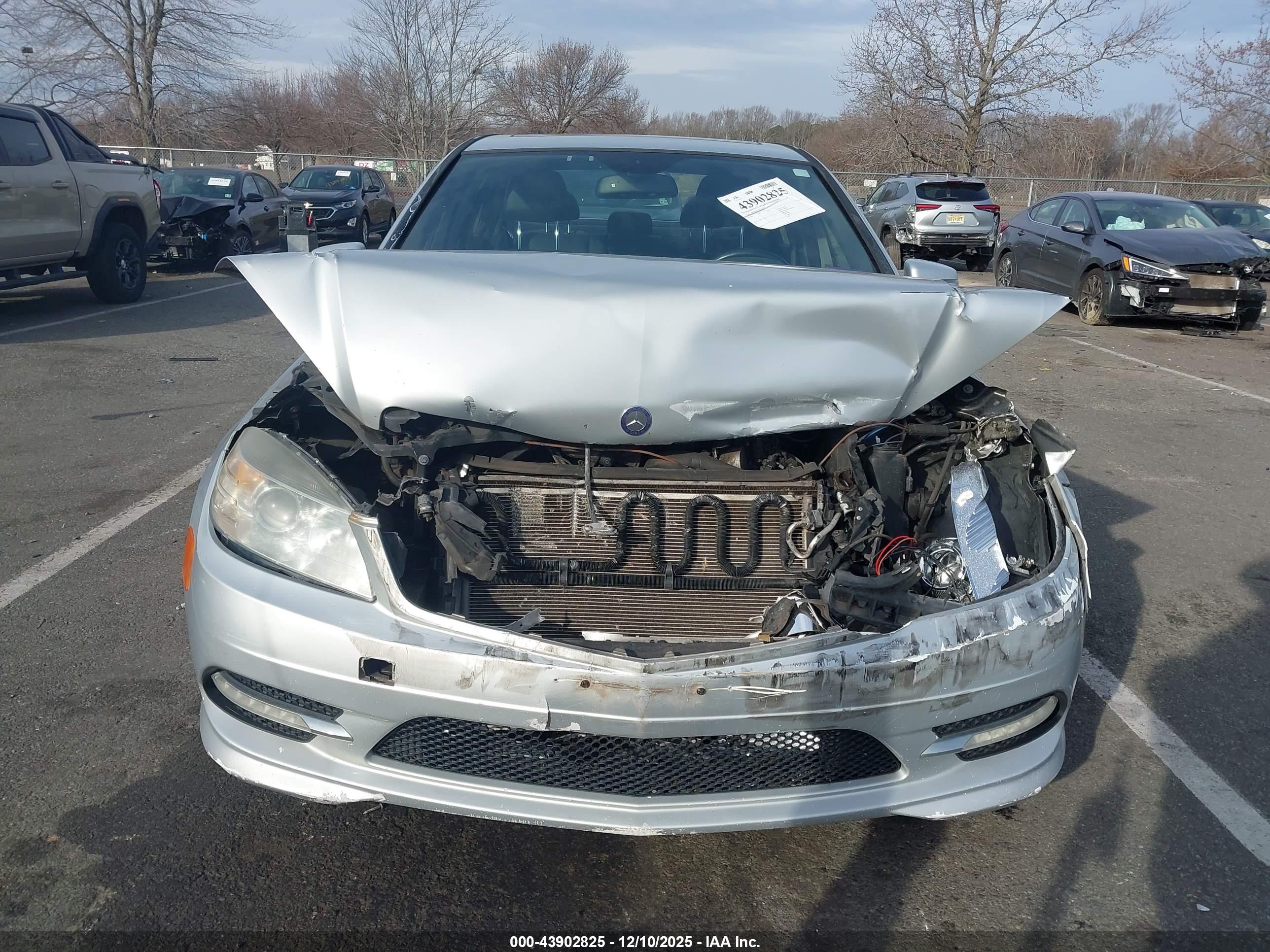 MERCEDES-BENZ C image 6
