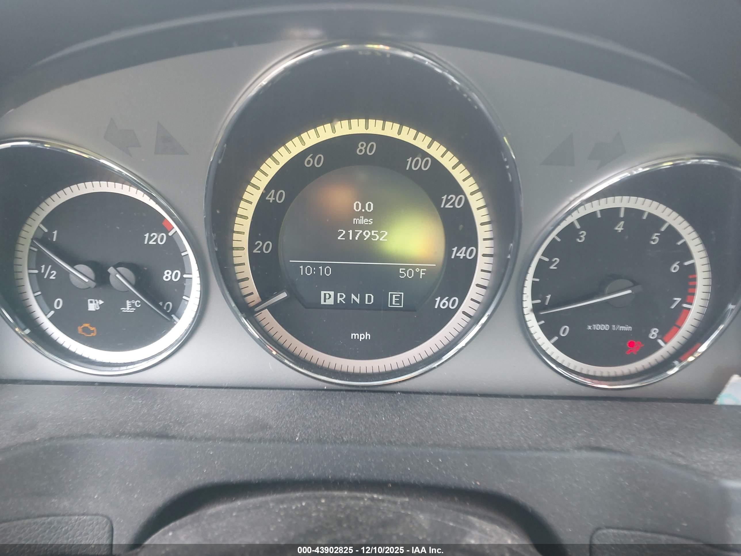 MERCEDES-BENZ C image 7