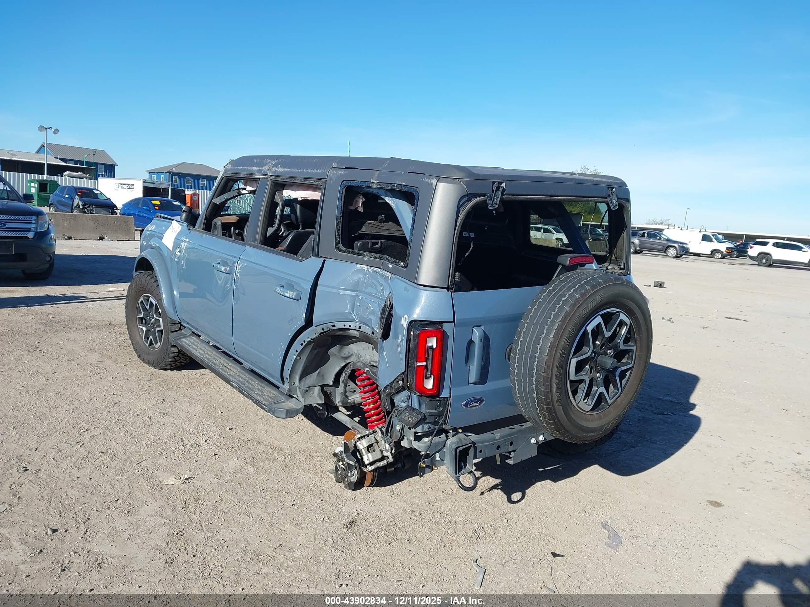 FORD BRONCO image 3