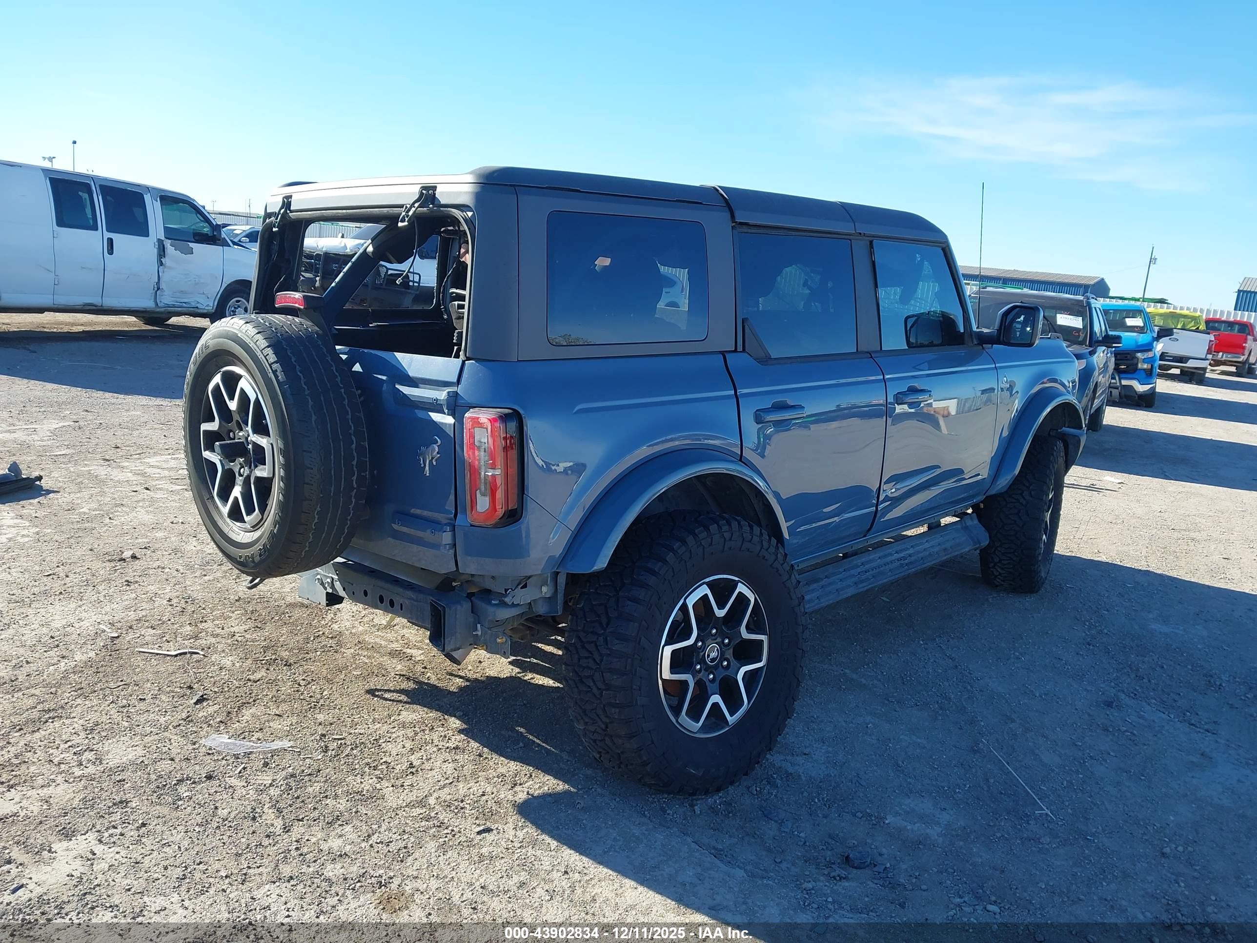 FORD BRONCO image 4