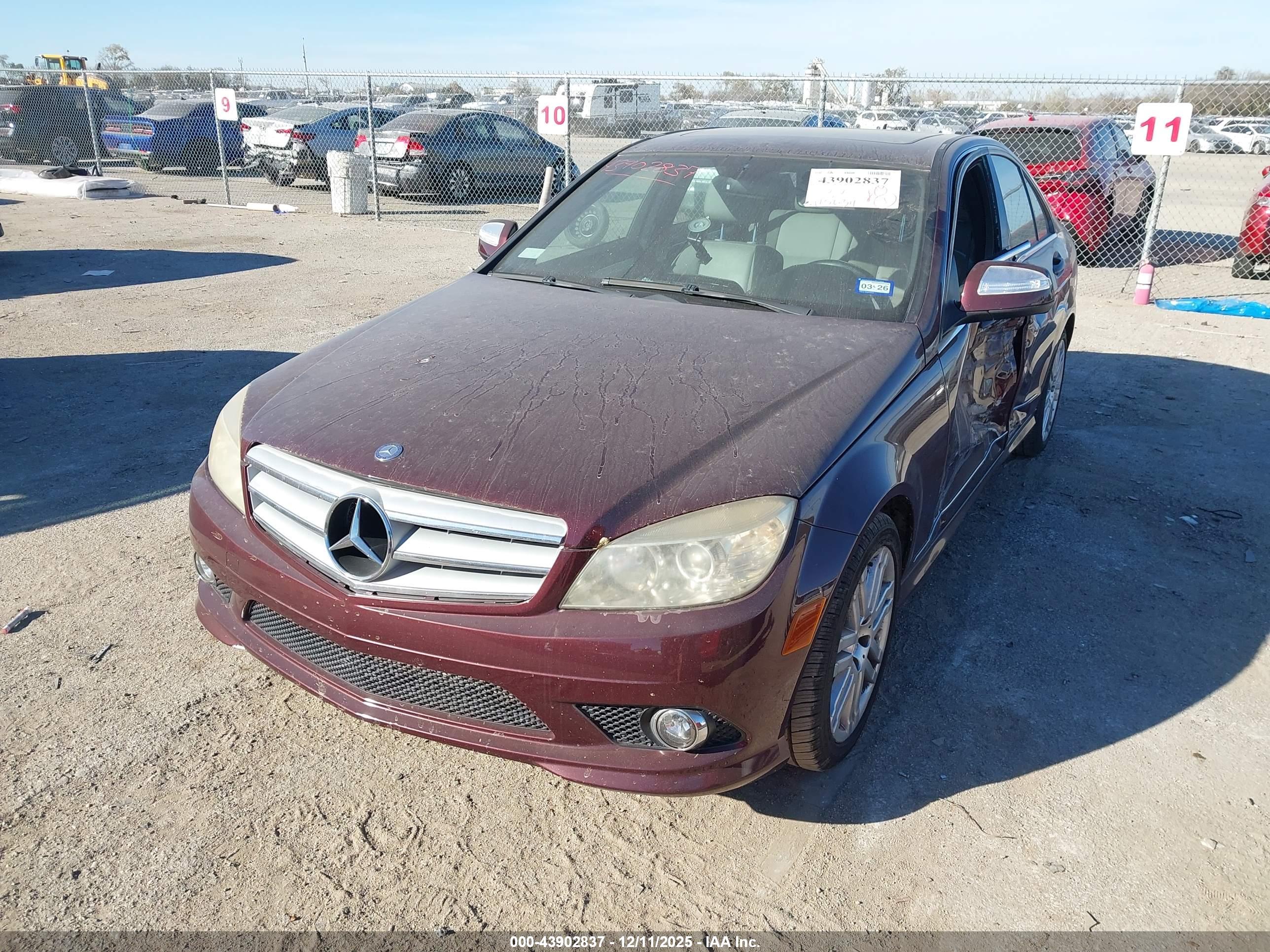 MERCEDES-BENZ C image 2