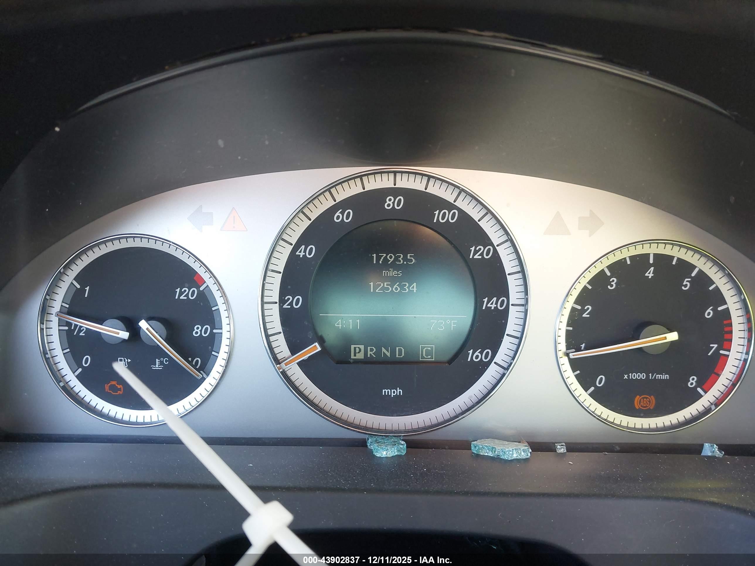 MERCEDES-BENZ C image 7