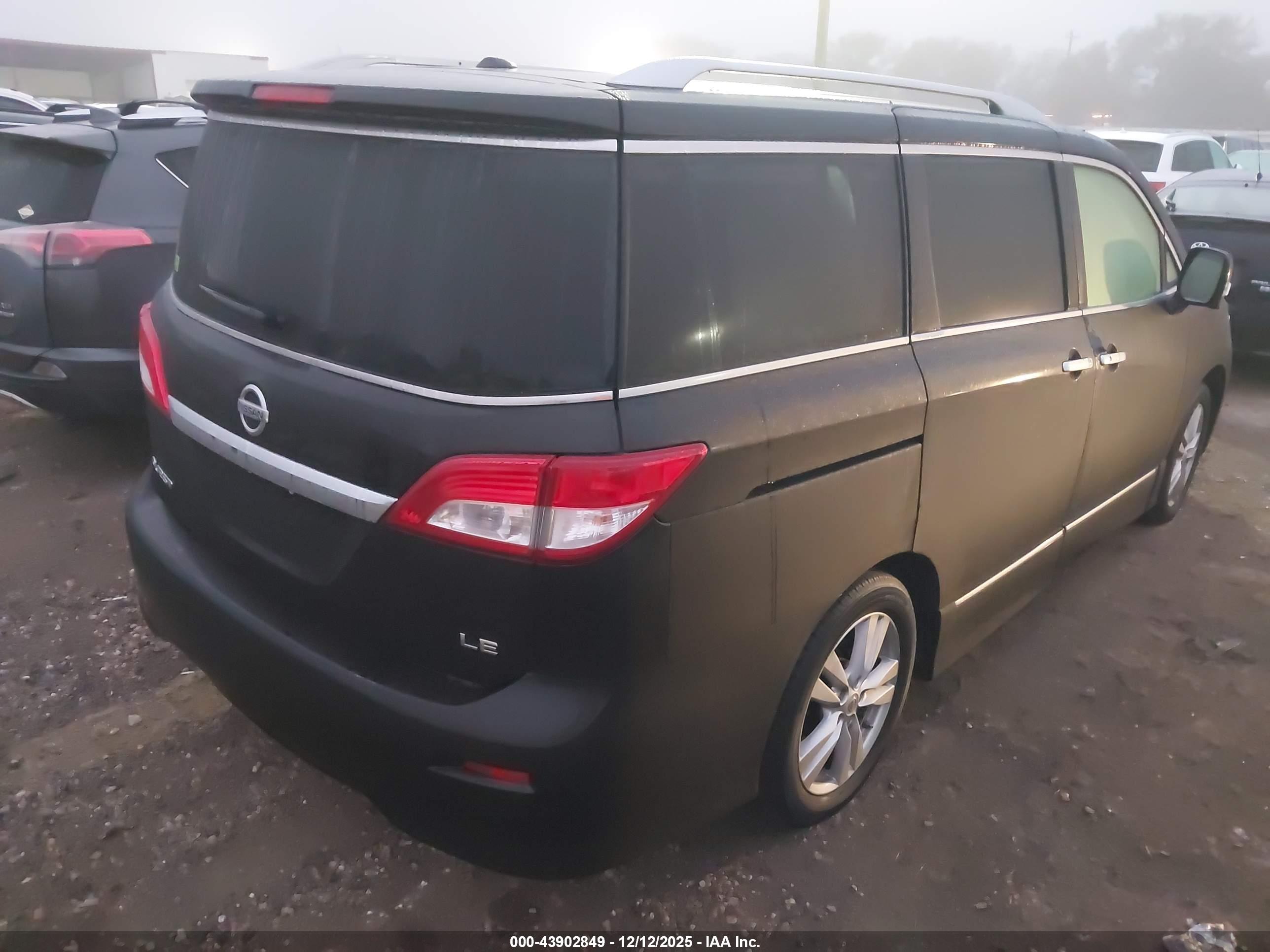 NISSAN QUEST image 4