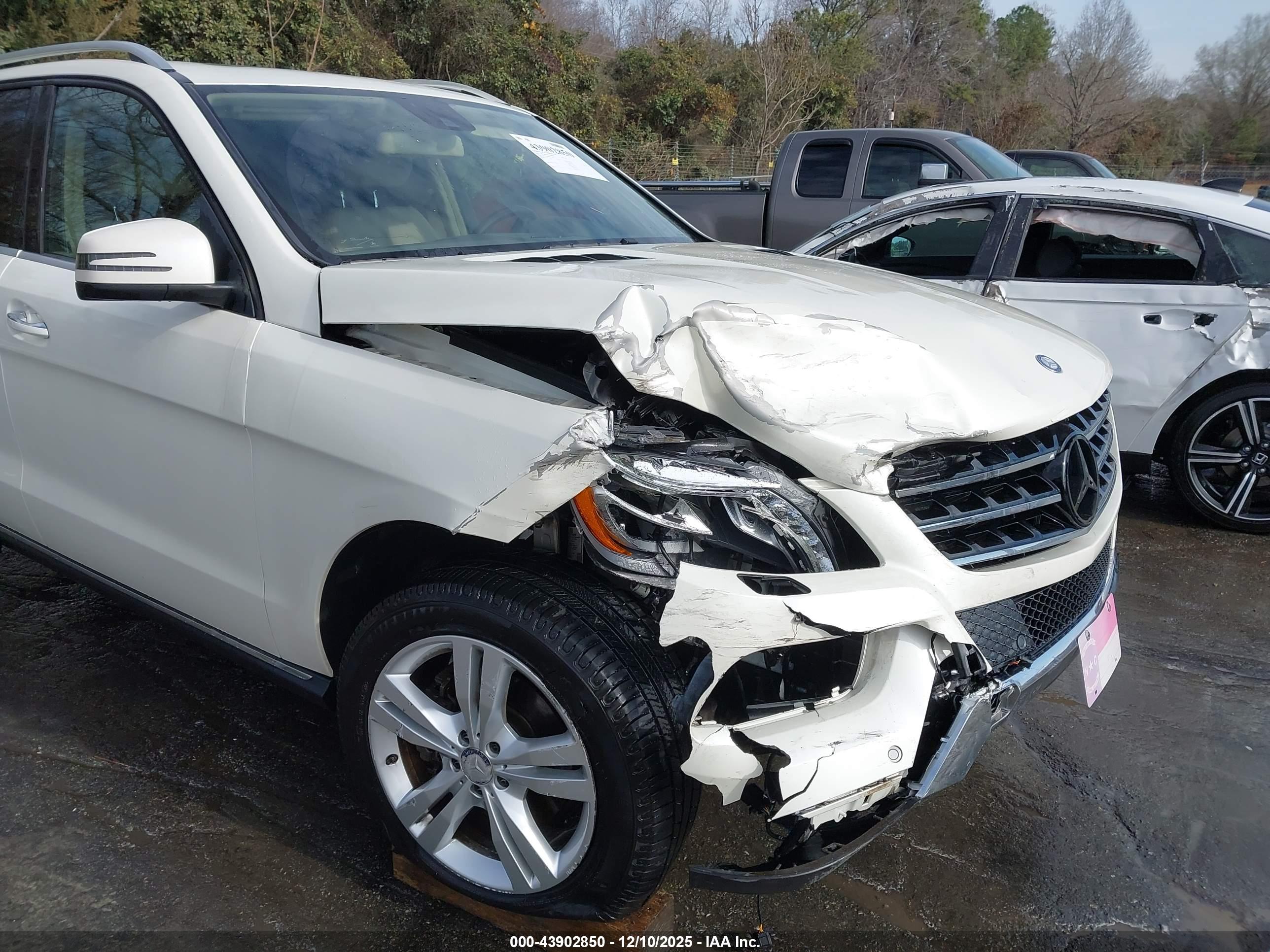 MERCEDES-BENZ ML image 6