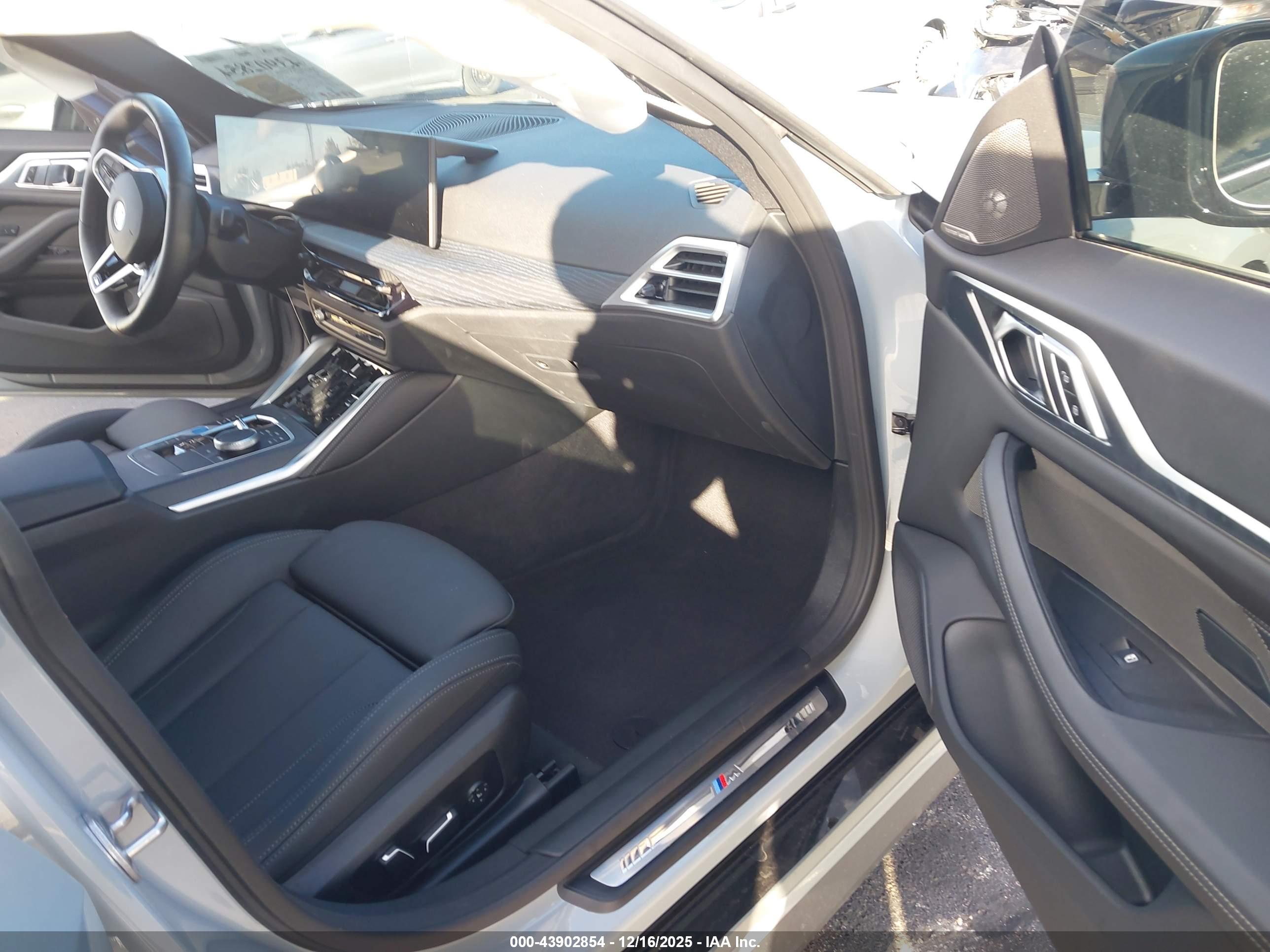 BMW I4 image 5