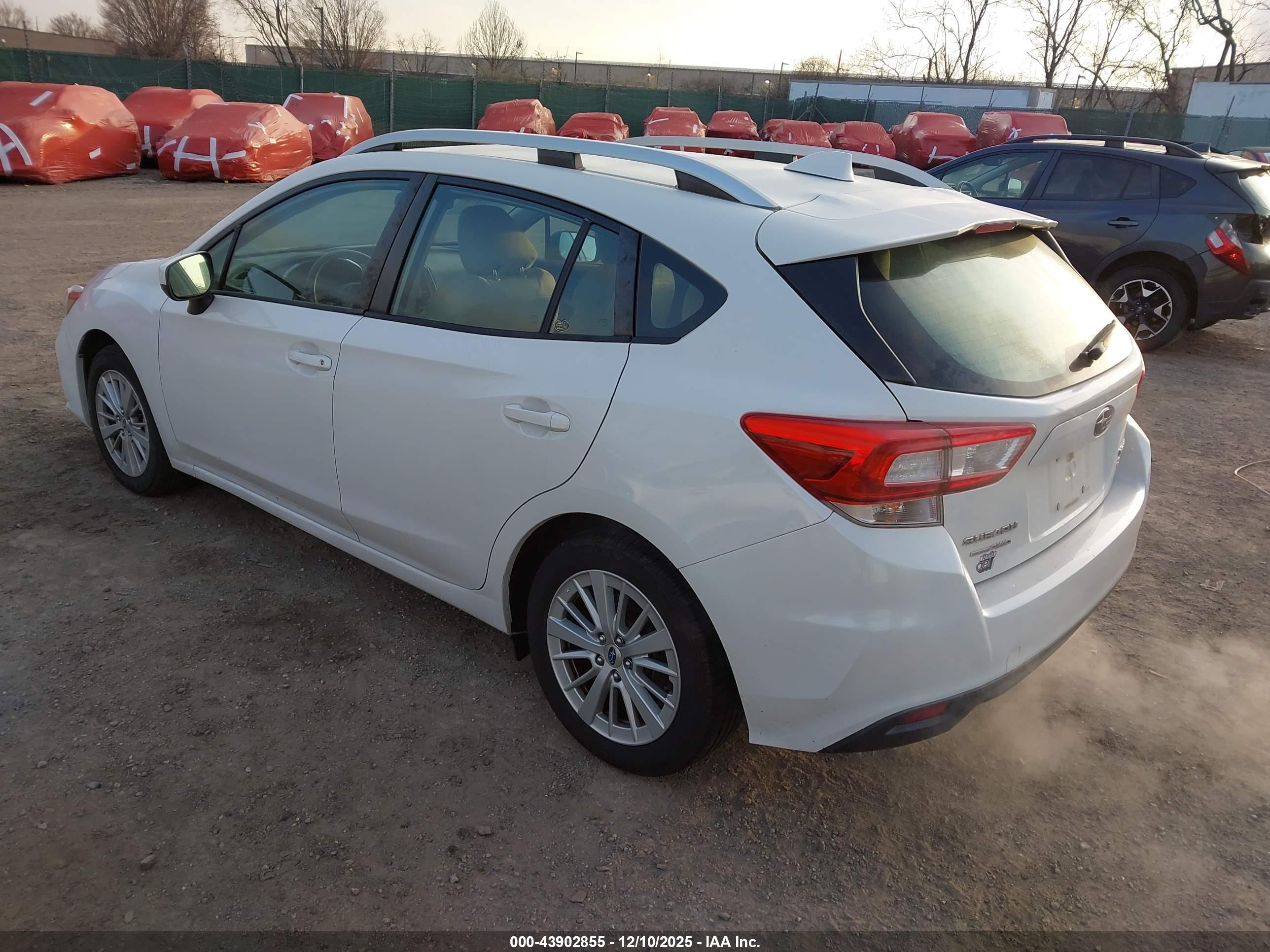SUBARU IMPREZA image 3