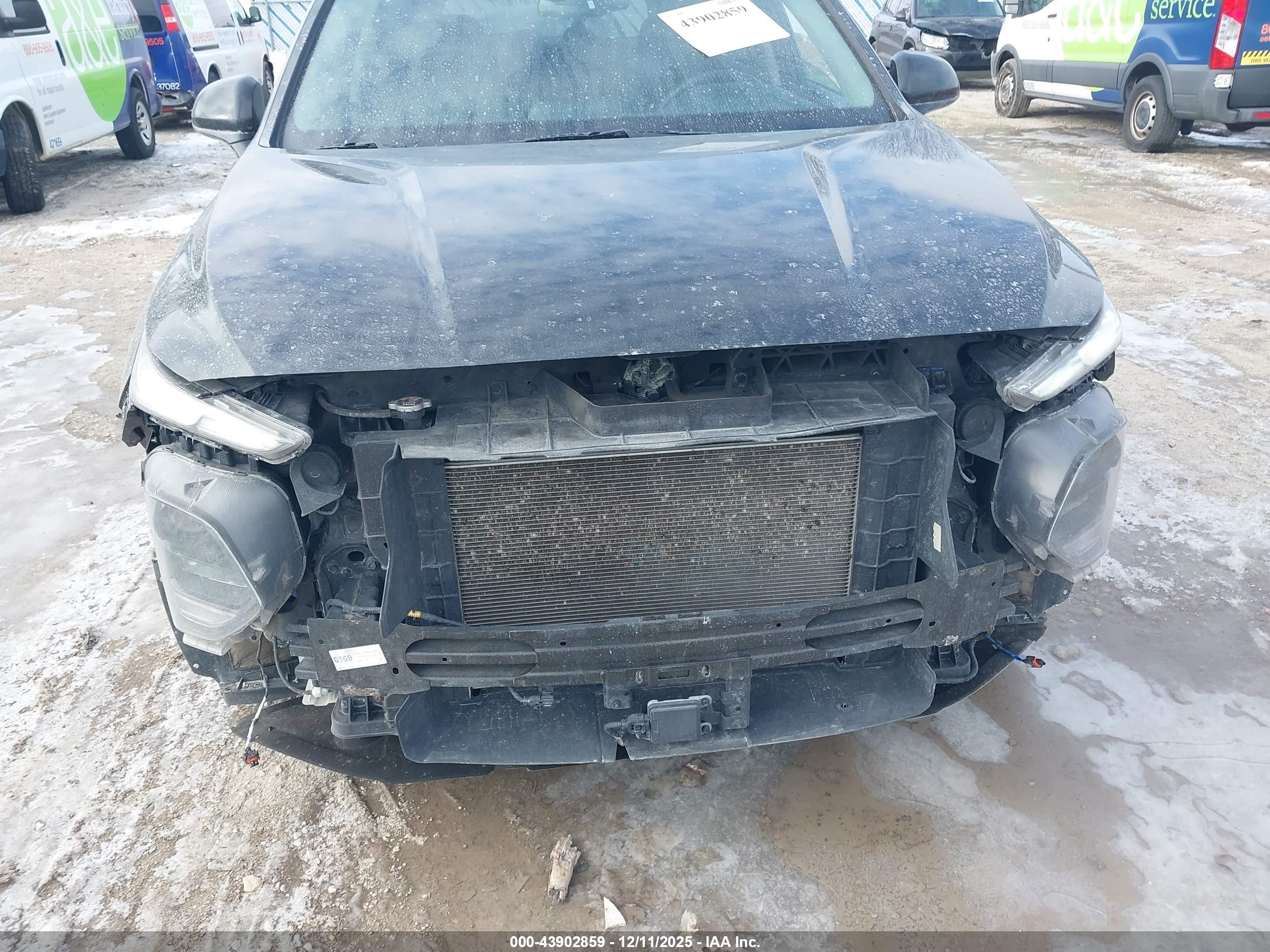 HYUNDAI SANTA image 6