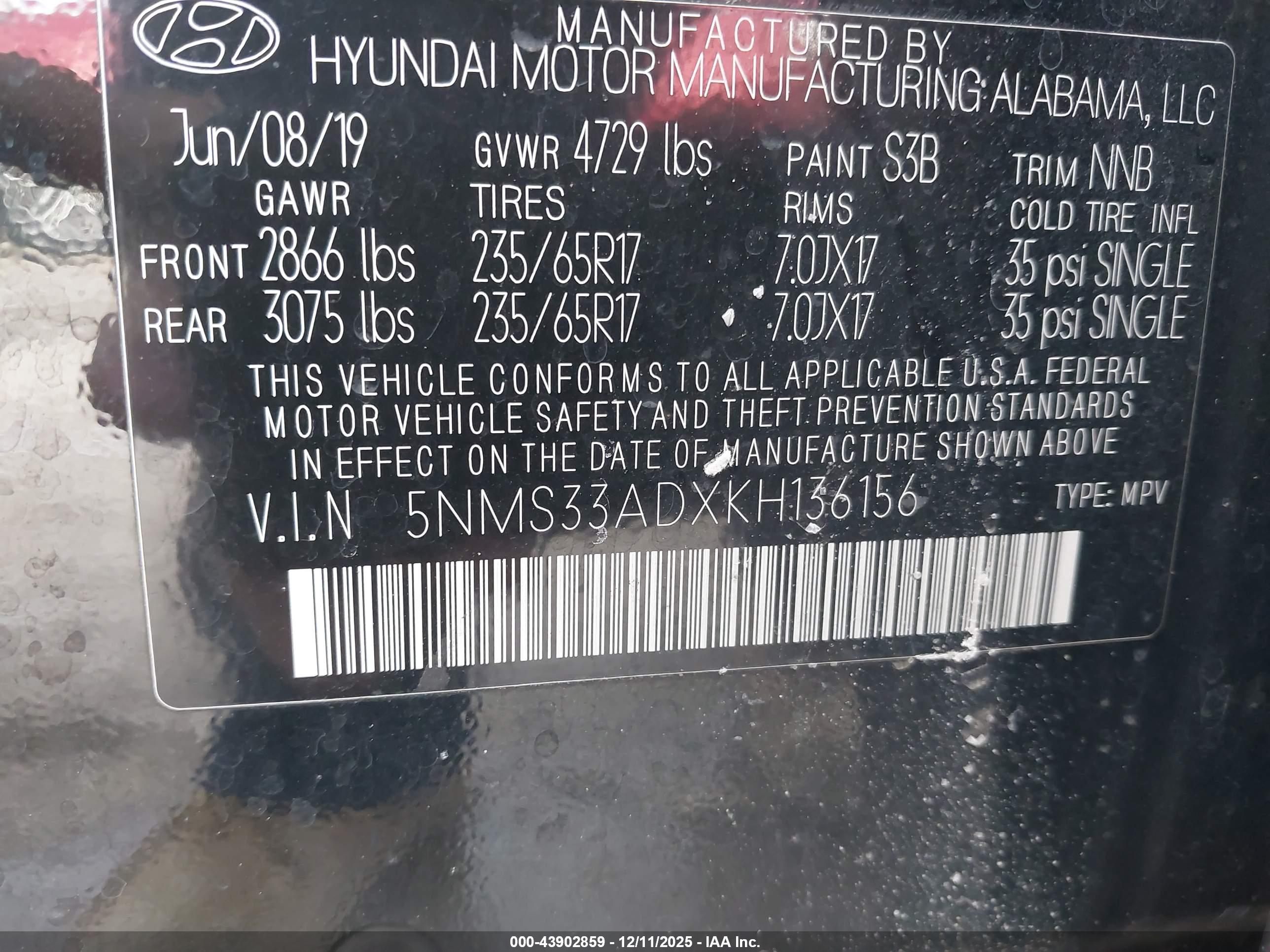 HYUNDAI SANTA image 9