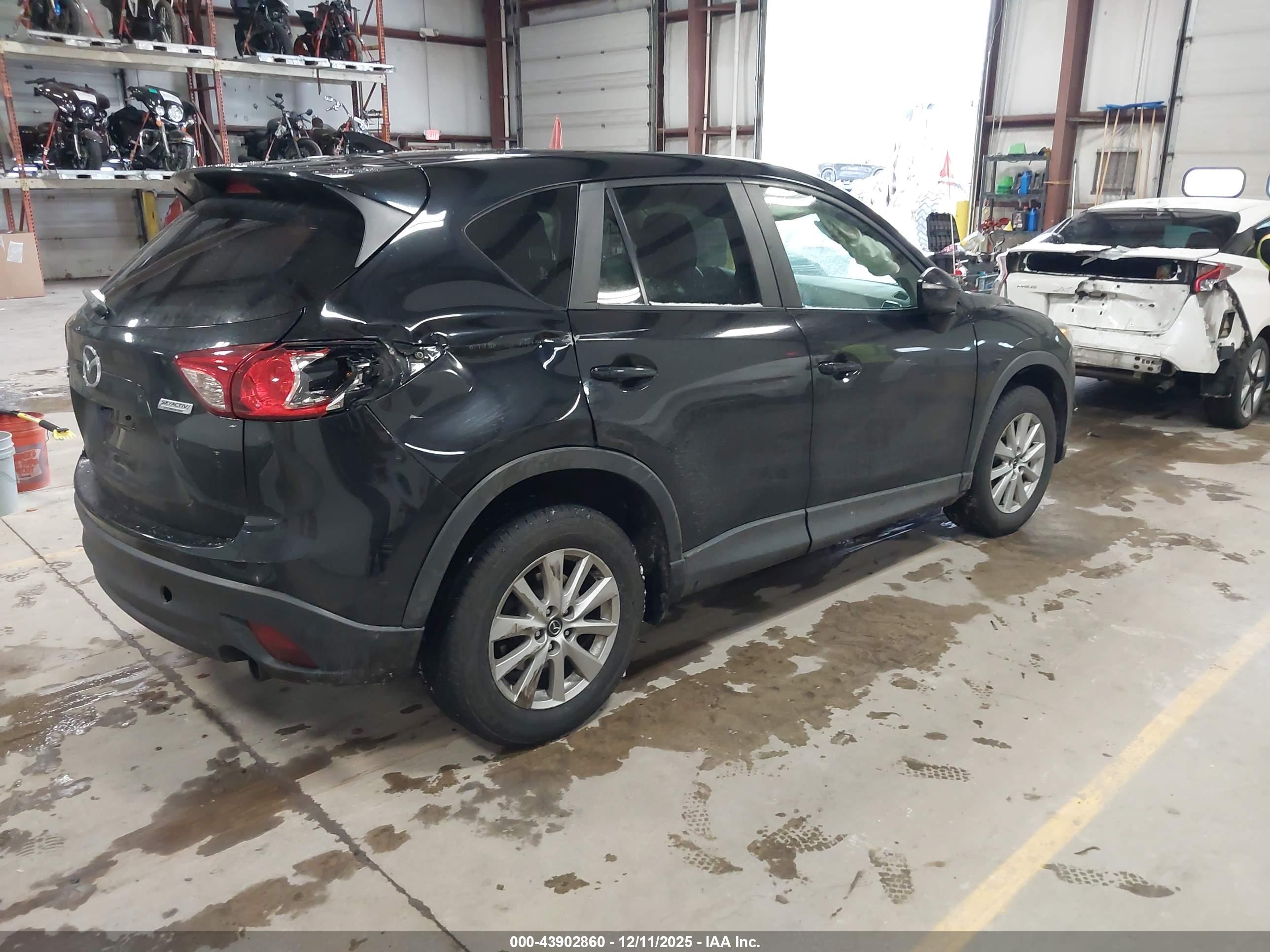 MAZDA CX-5 image 4