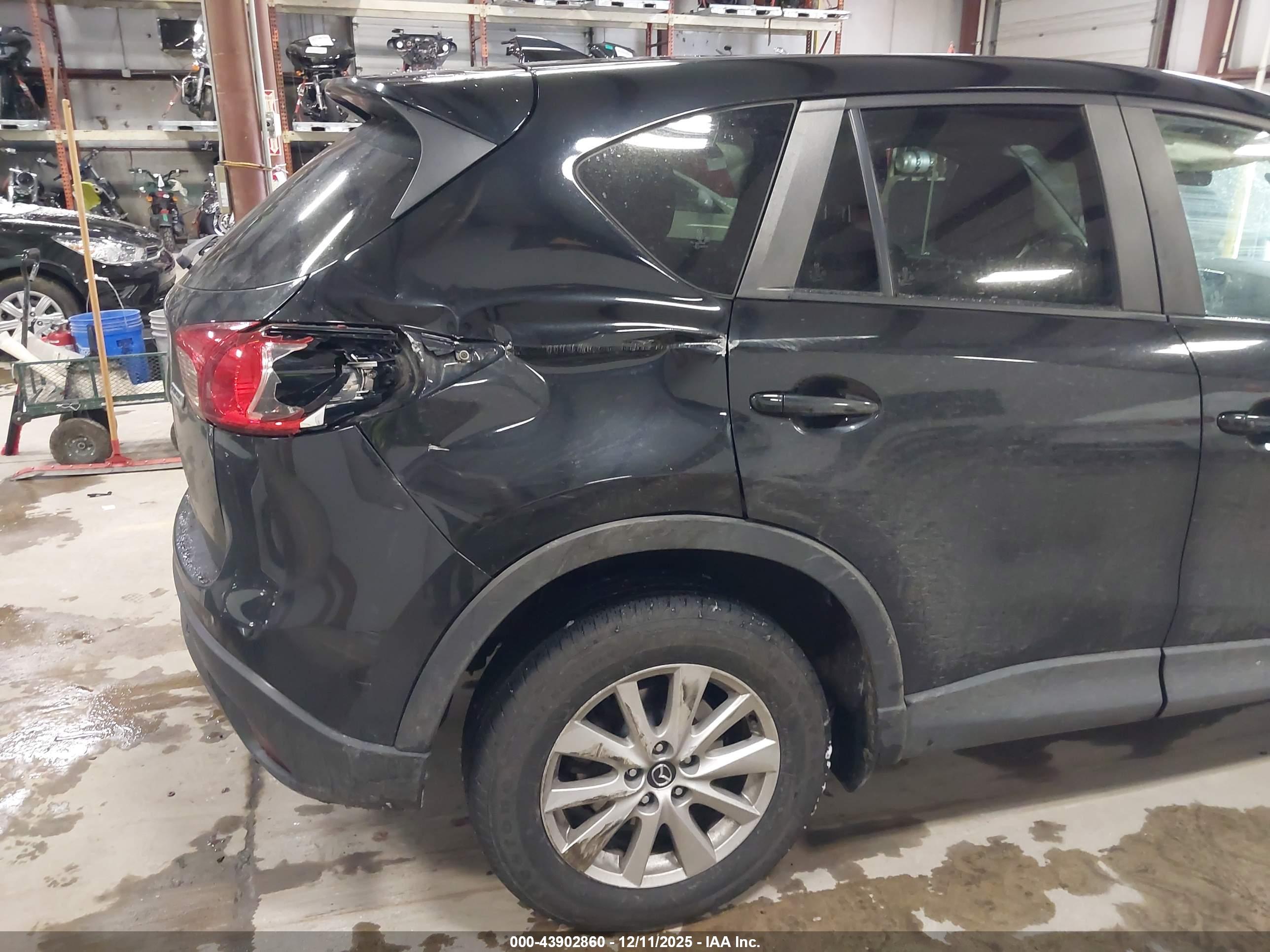 MAZDA CX-5 image 6