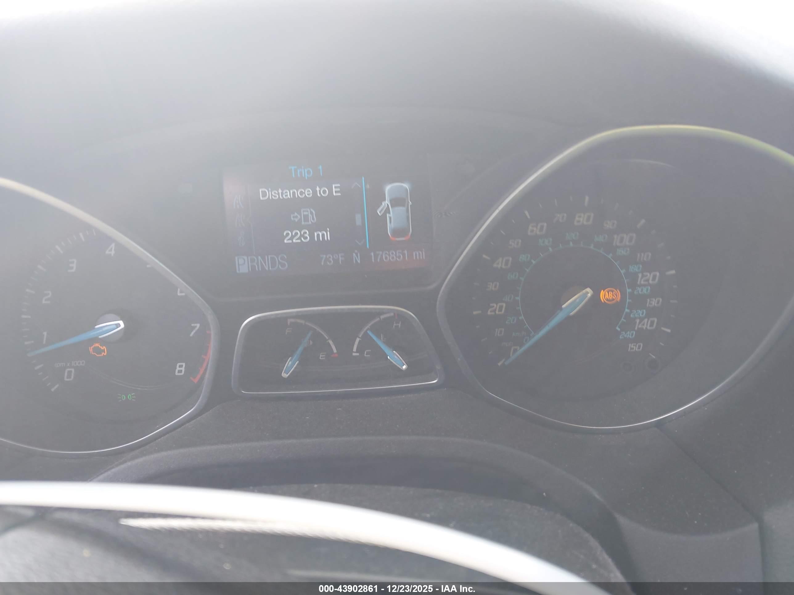 FORD FOCUS image 7