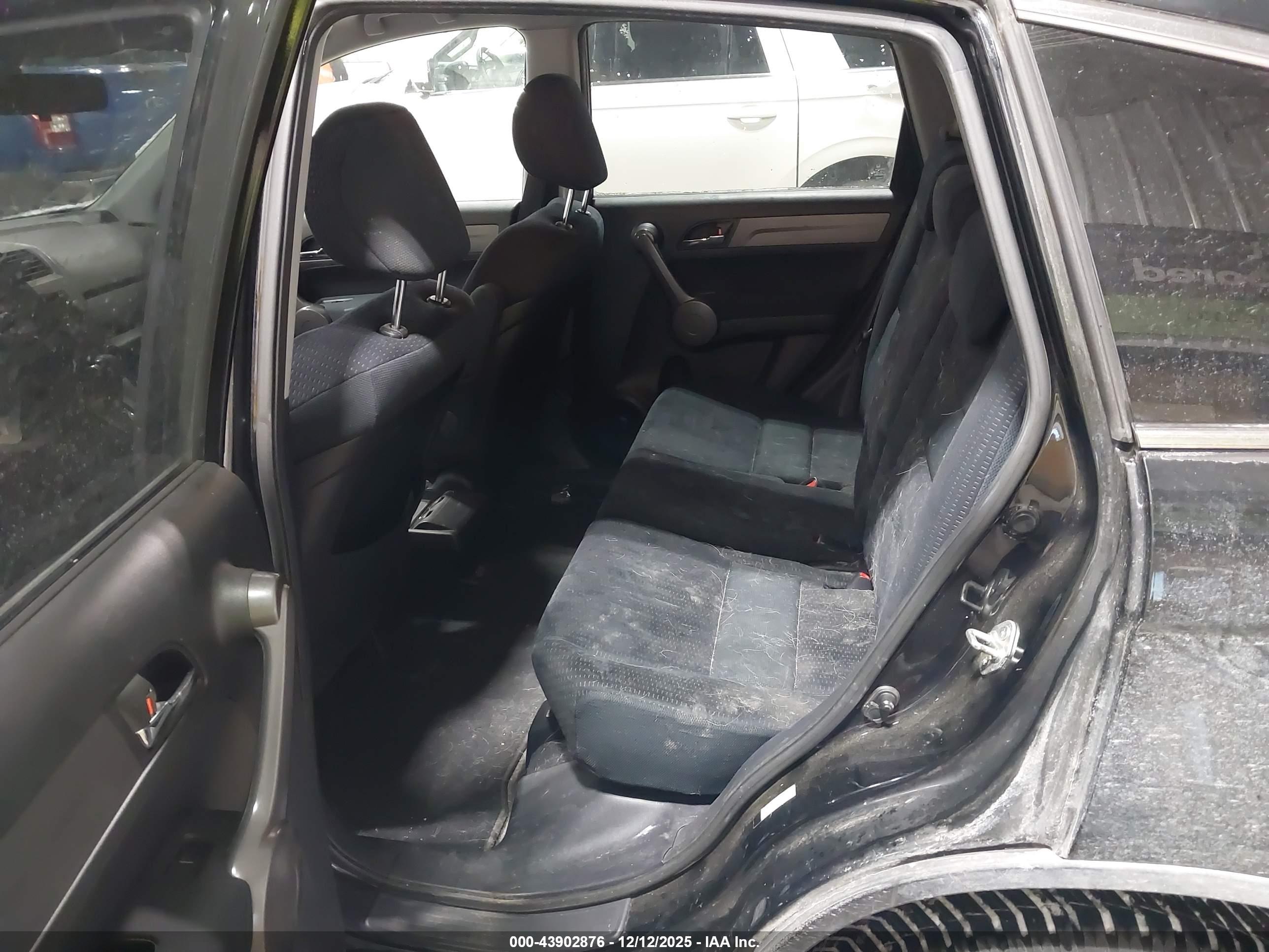 HONDA CR-V image 8