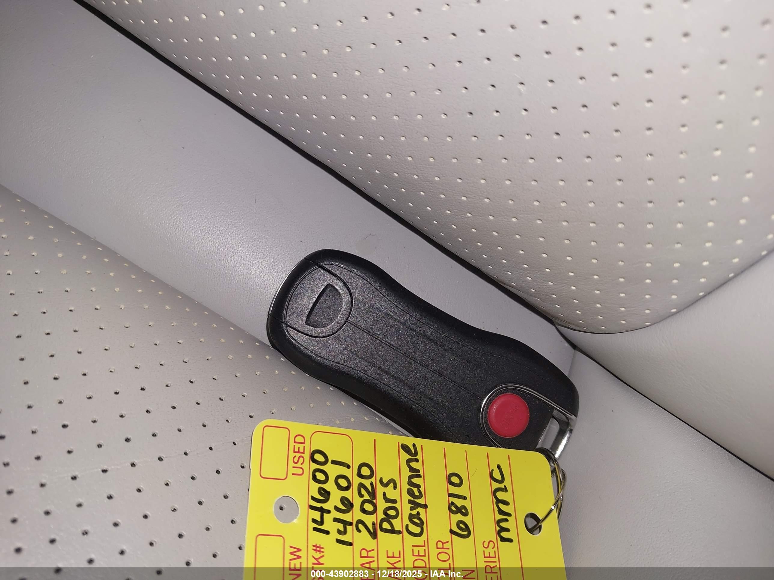 PORSCHE CAYENNE image 11