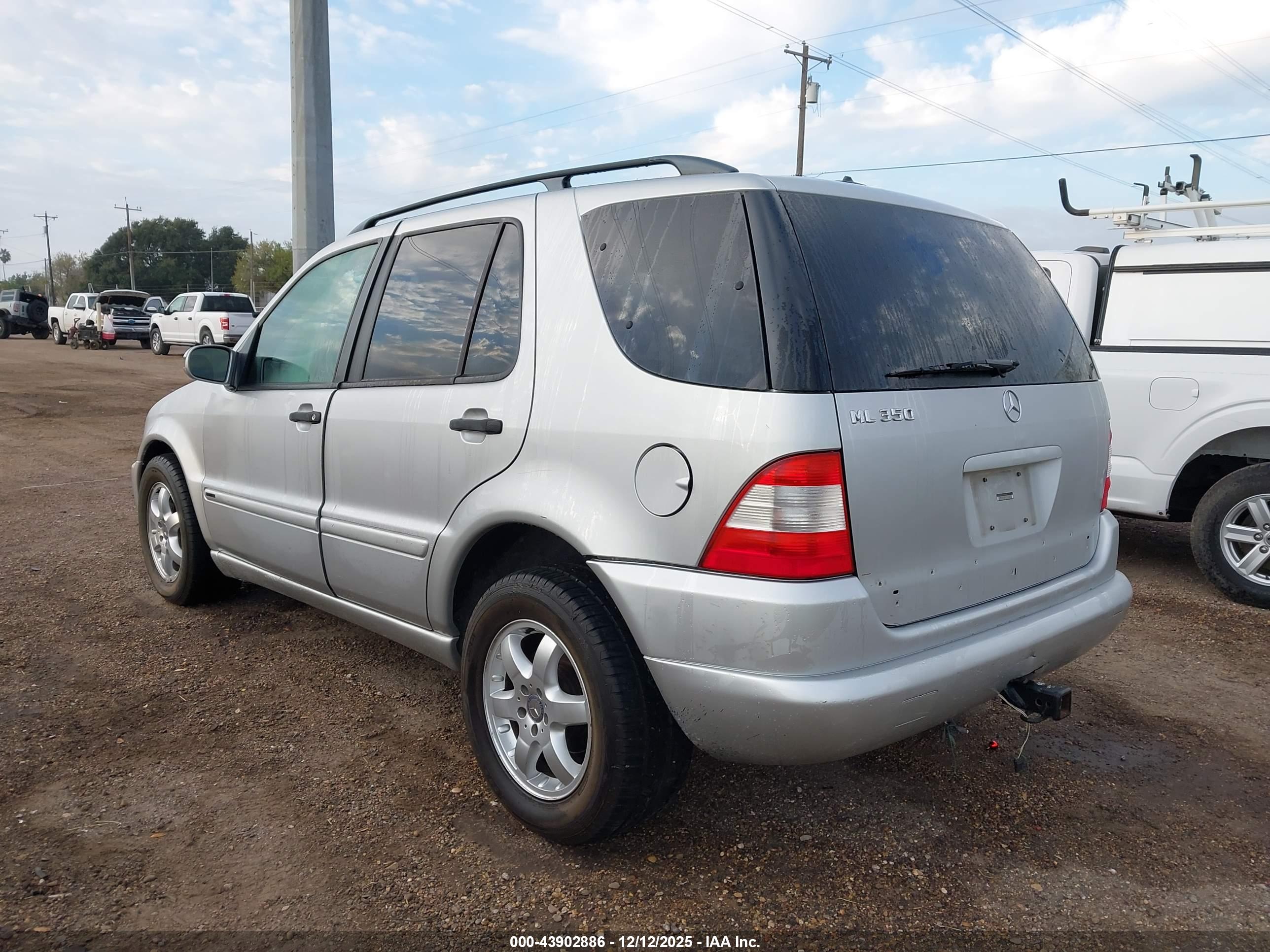 MERCEDES-BENZ ML image 3
