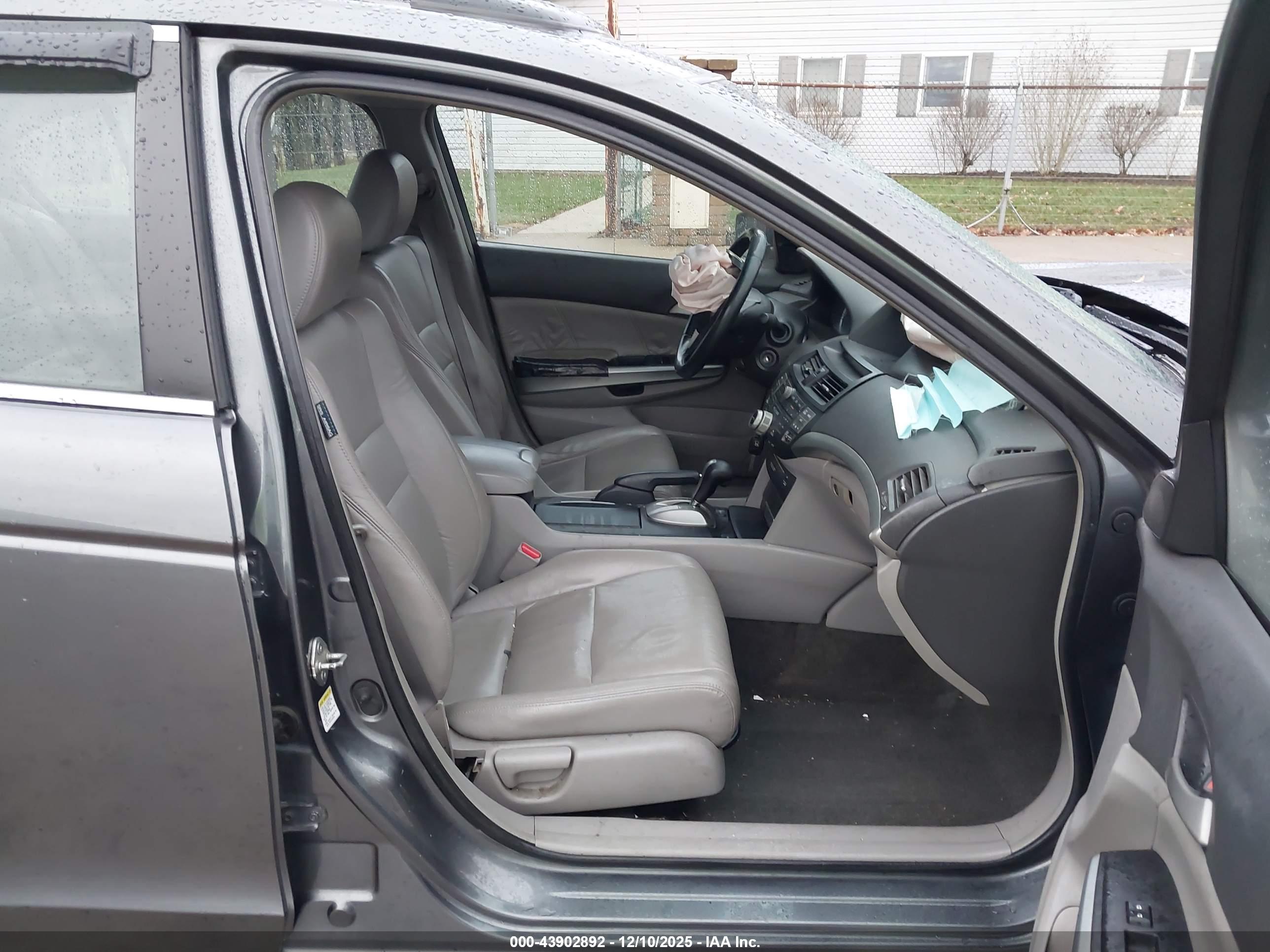 HONDA ACCORD image 5