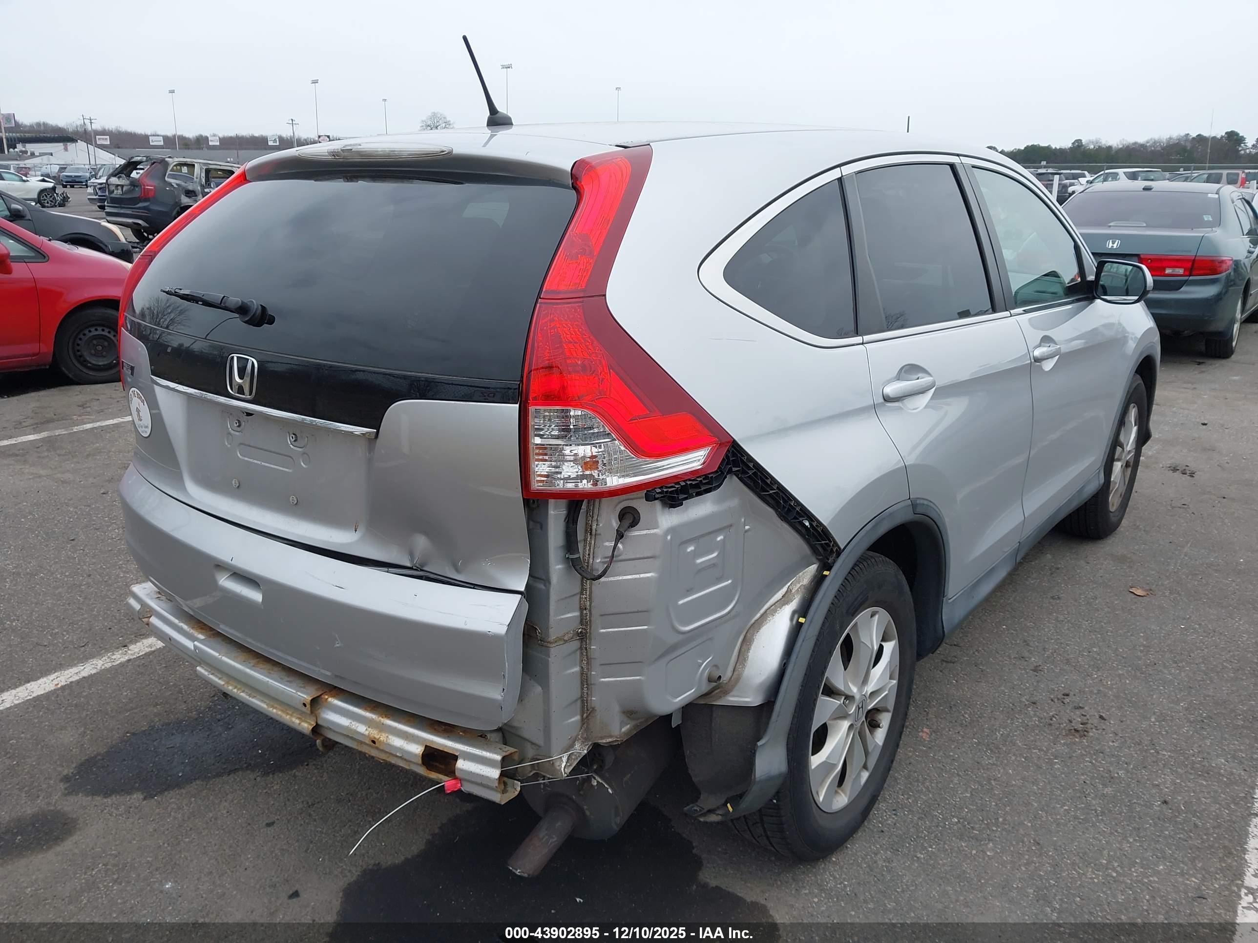 HONDA CR-V image 4