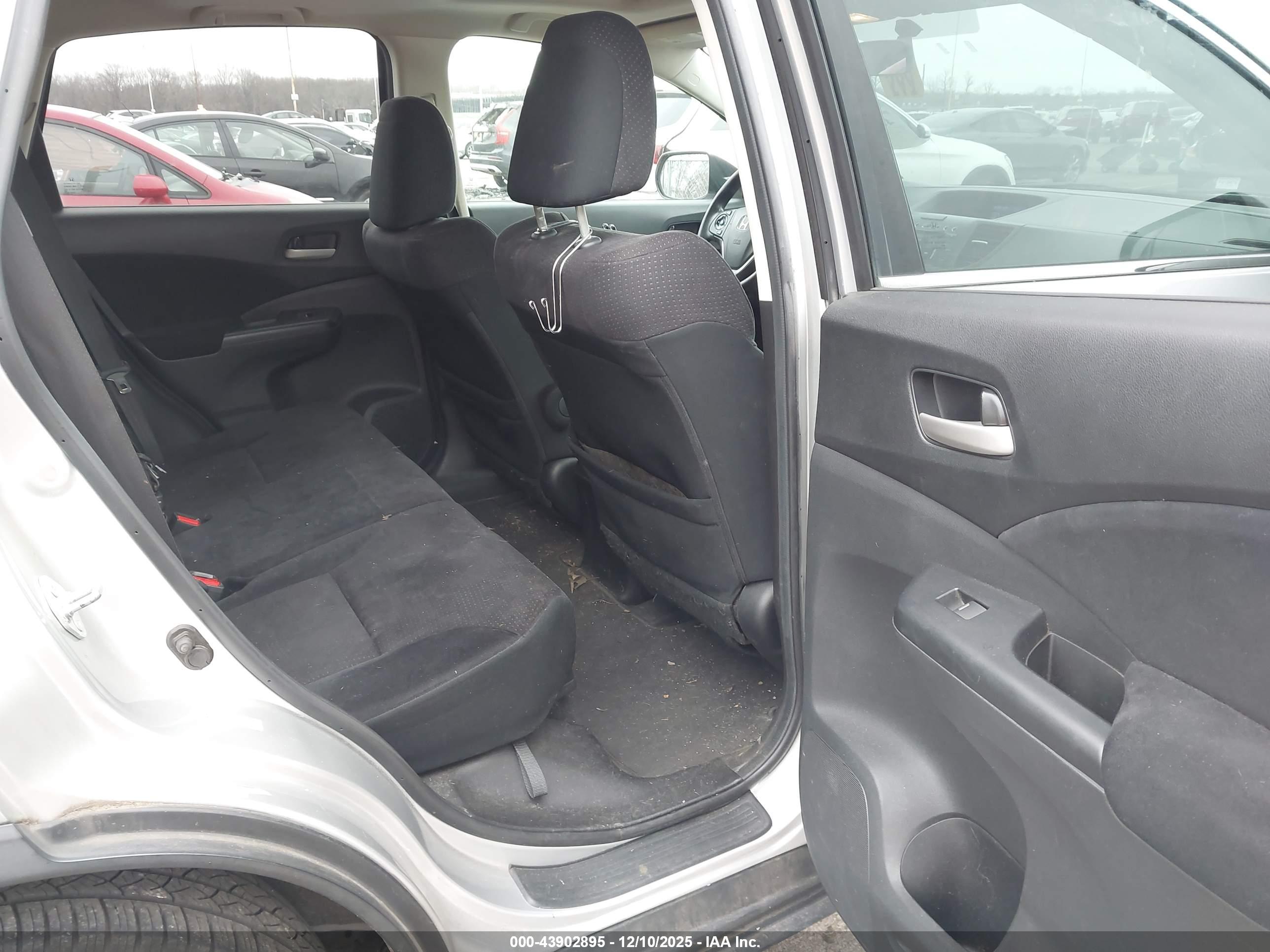 HONDA CR-V image 8