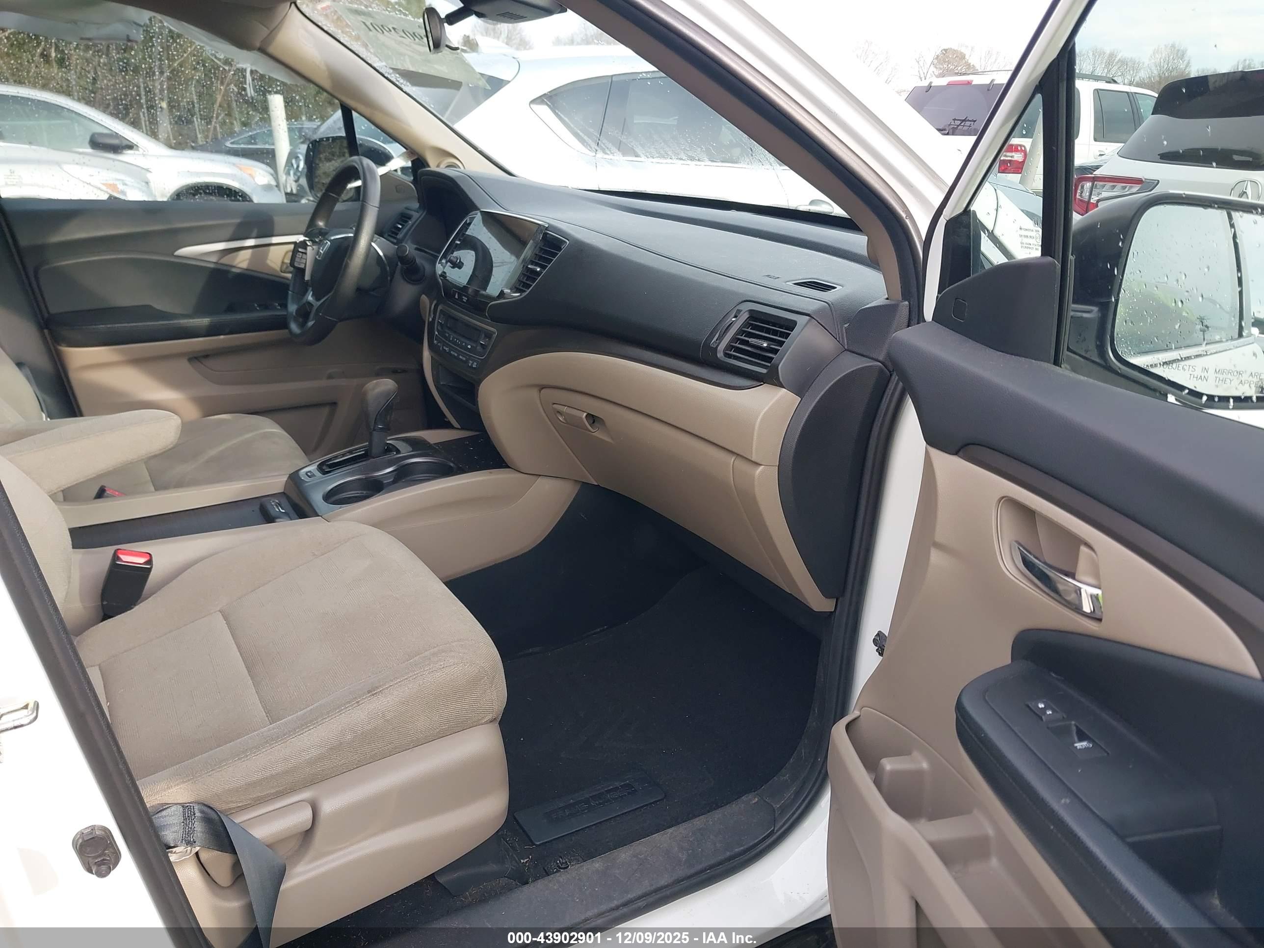 HONDA PILOT image 5