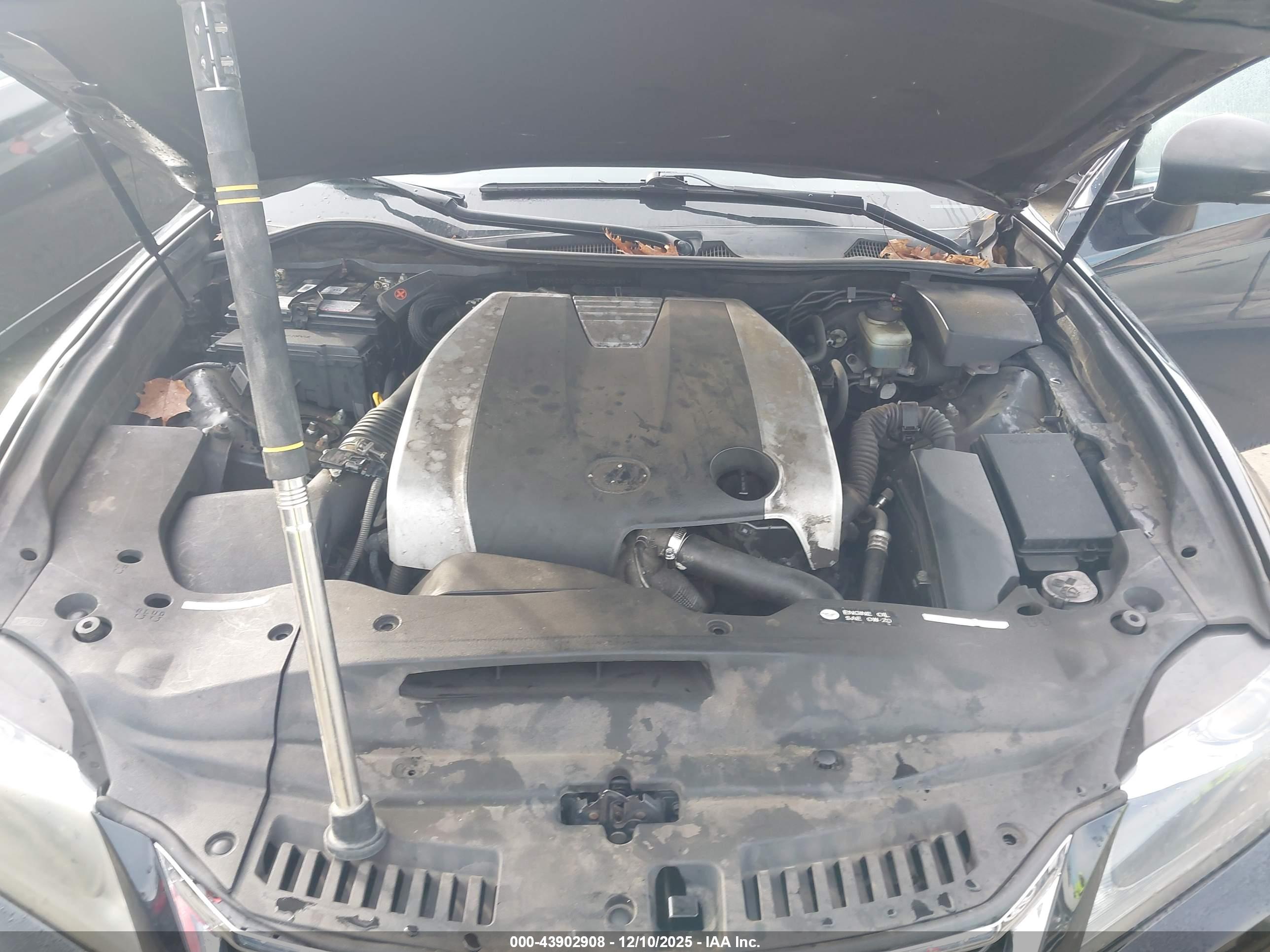LEXUS GS image 10