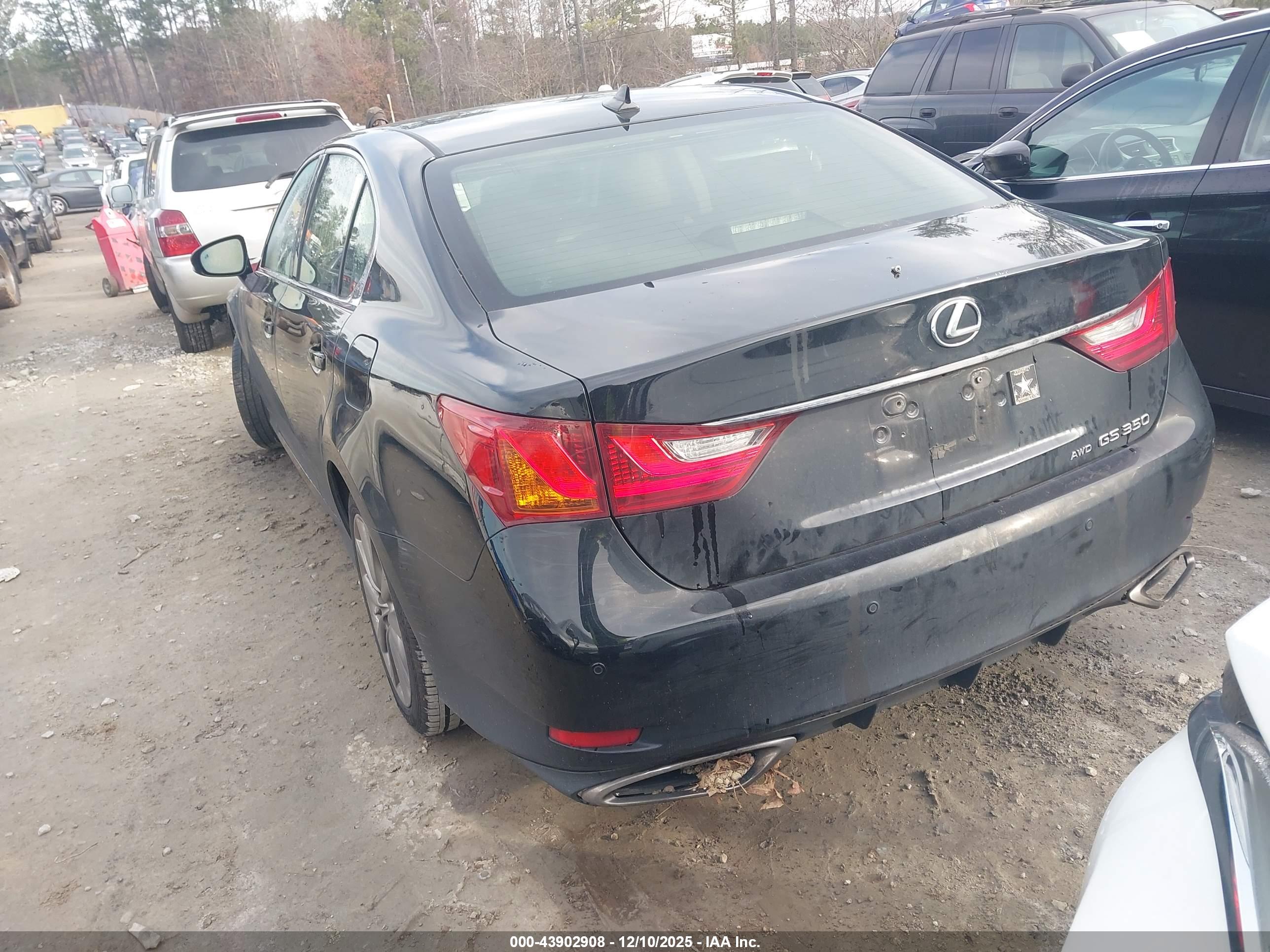 LEXUS GS image 3